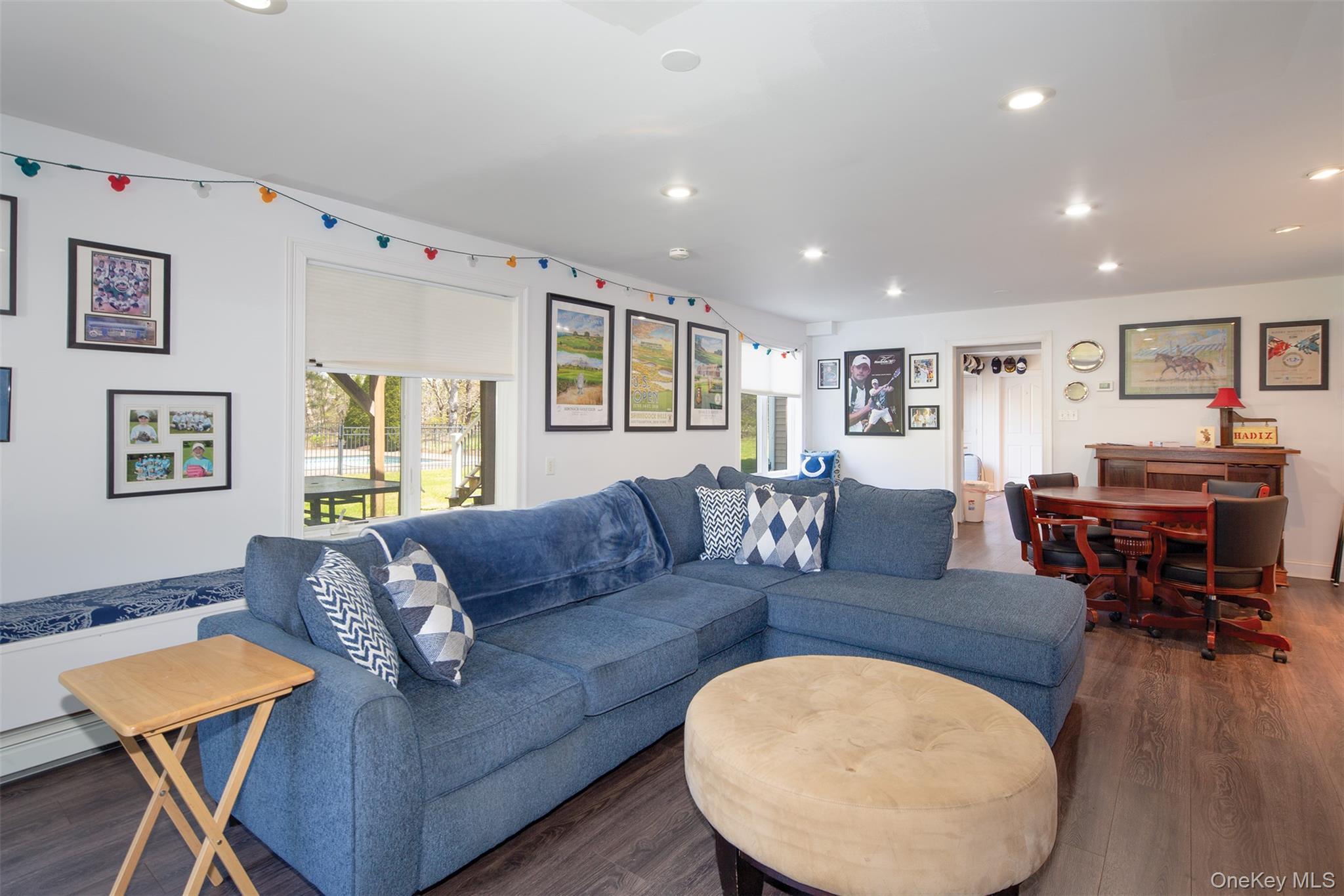 Single Family Highland Suffolk County, NY 11968, MLS-885327-34