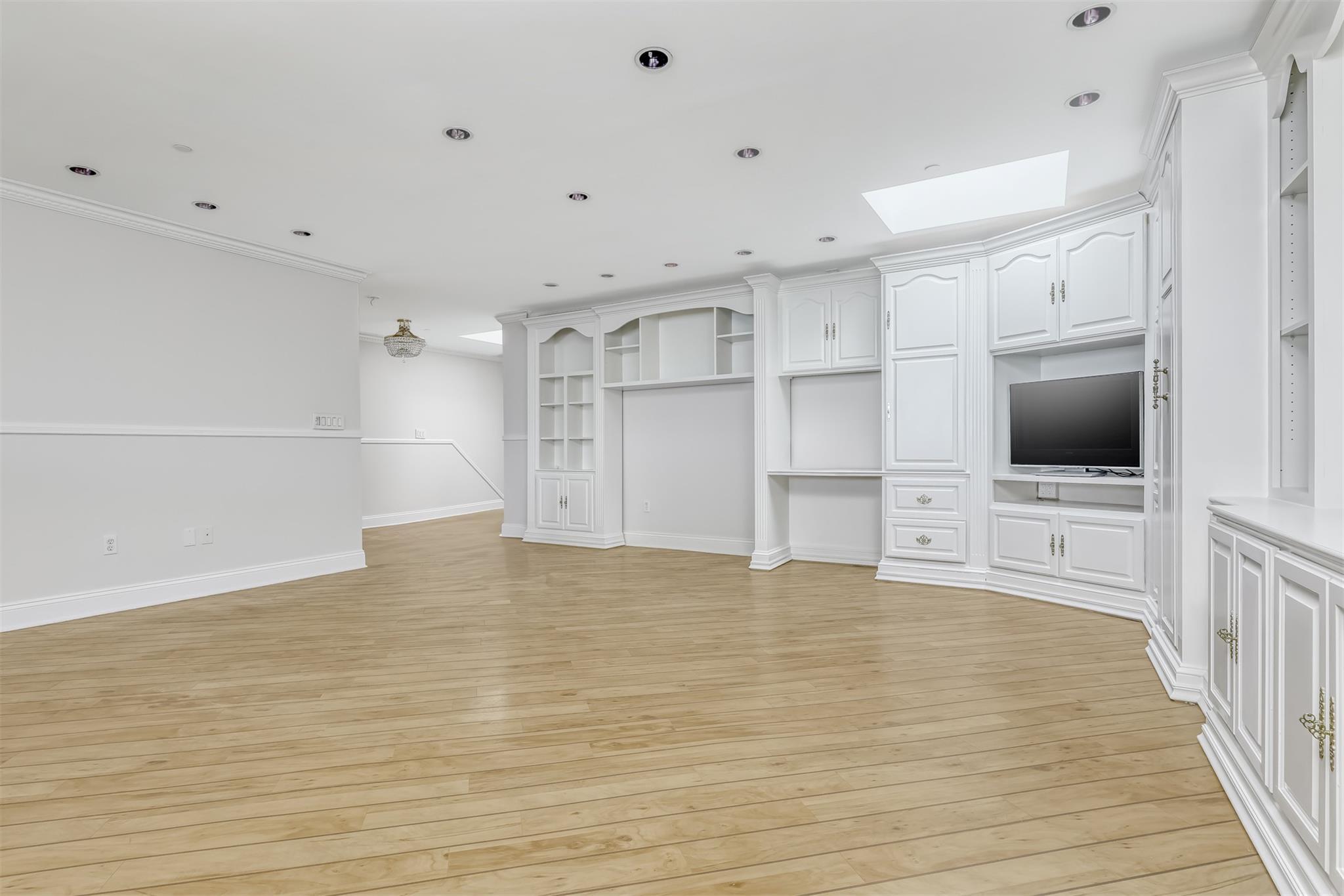 Condo Harbor  Rockland County, NY 10968, MLS-885334-13