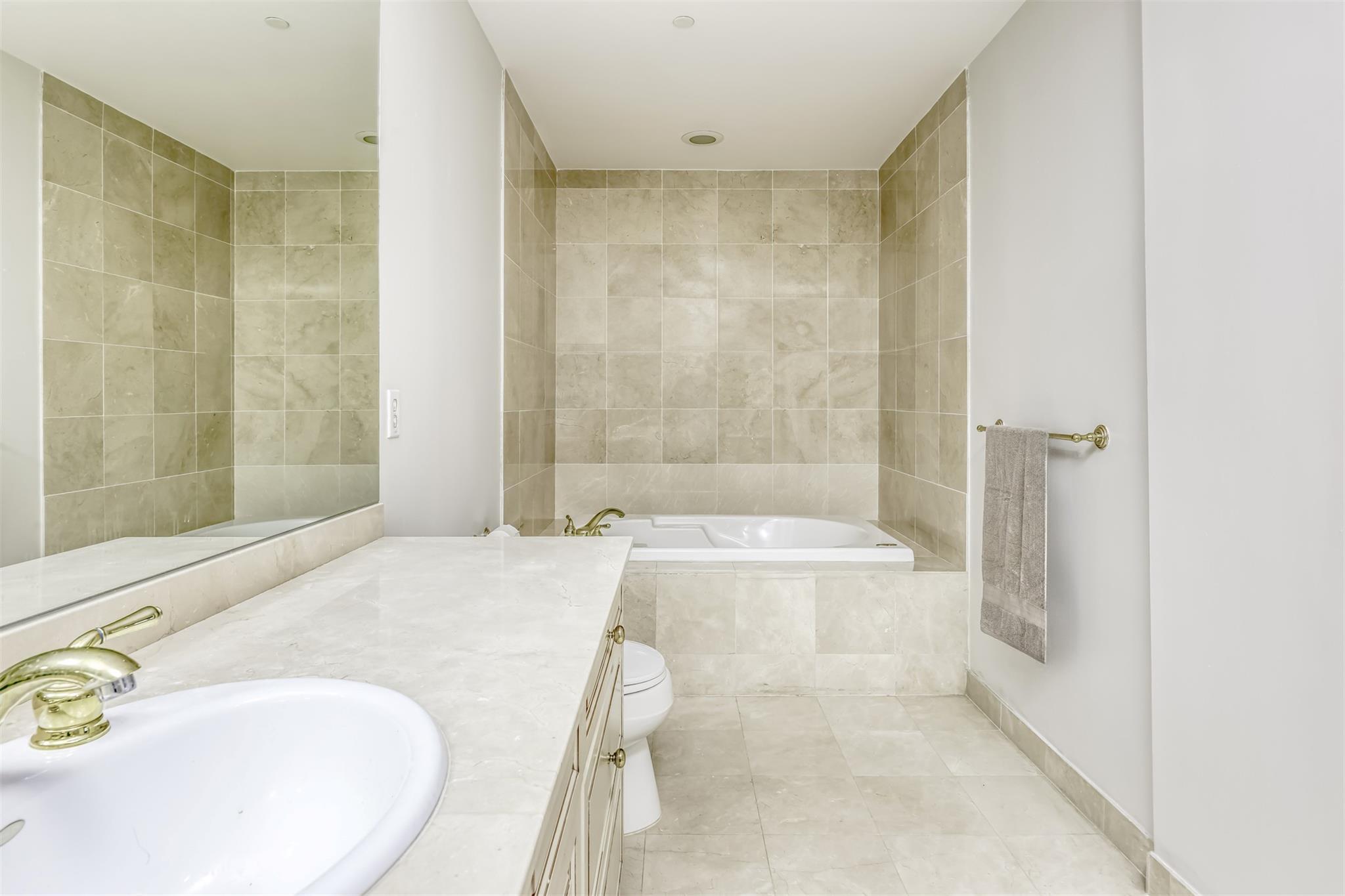 Condo Harbor  Rockland County, NY 10968, MLS-885334-17