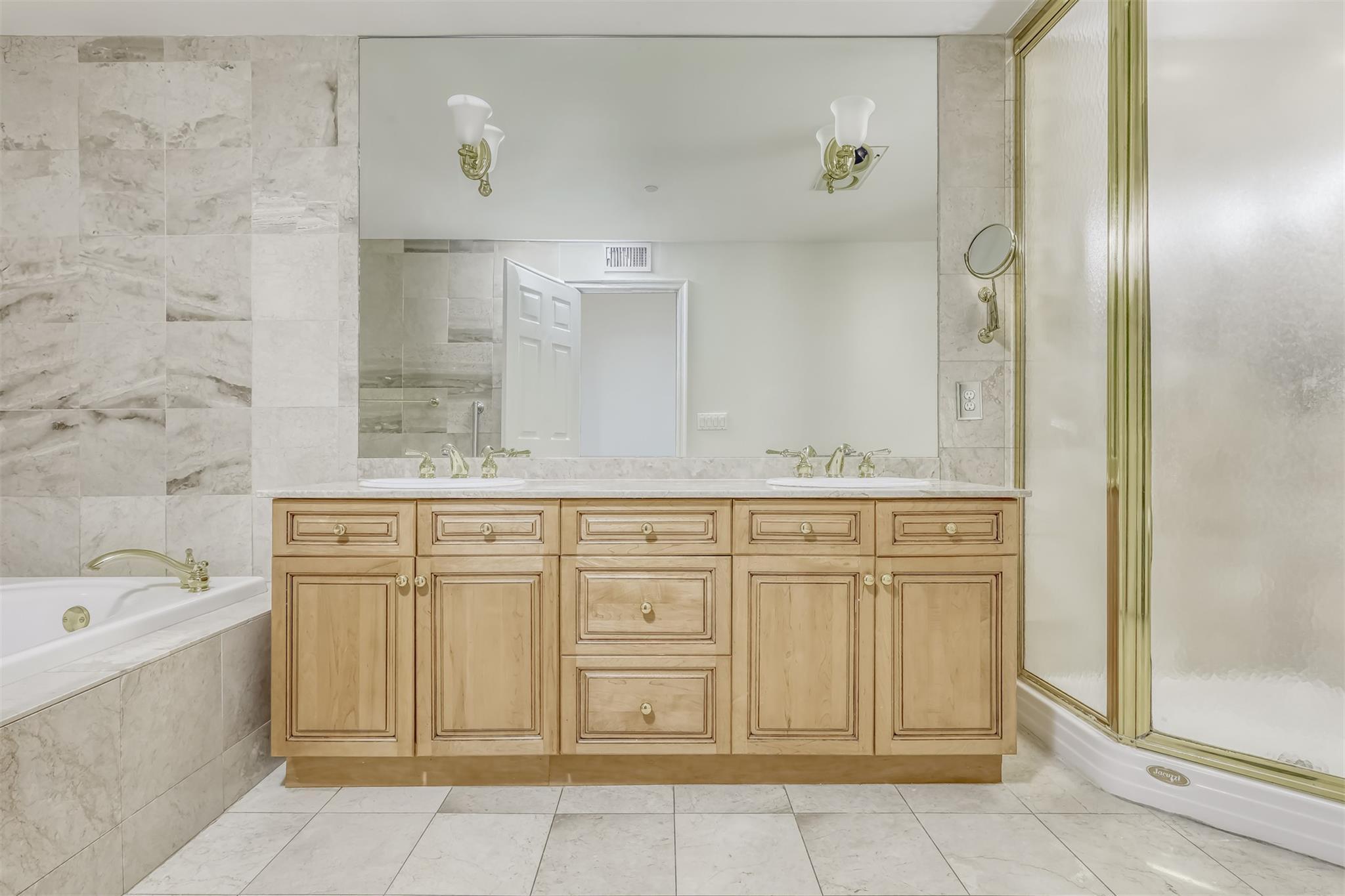 Condo Harbor  Rockland County, NY 10968, MLS-885334-21