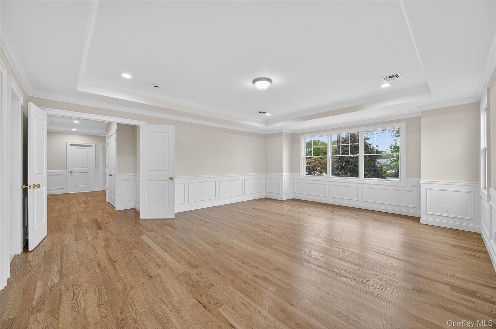 Single Family Brixton Nassau County, NY 11530, MLS-885370-19