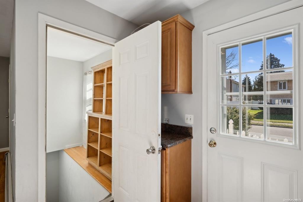 Single Family Laurel  Suffolk County, NY 11768, MLS-885397-17