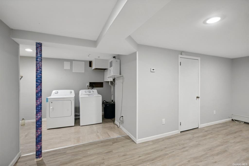 Single Family Laurel  Suffolk County, NY 11768, MLS-885397-19