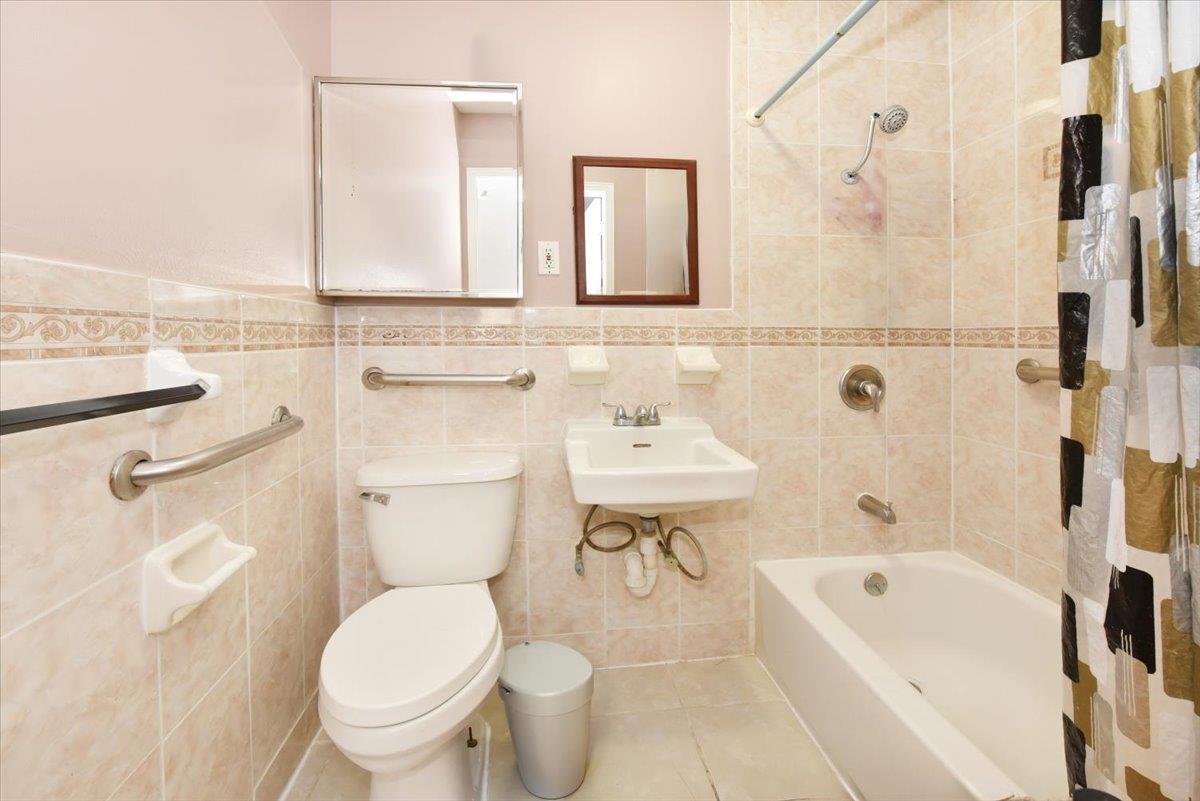 Single Family 104  Queens, NY 11368, MLS-885399-9