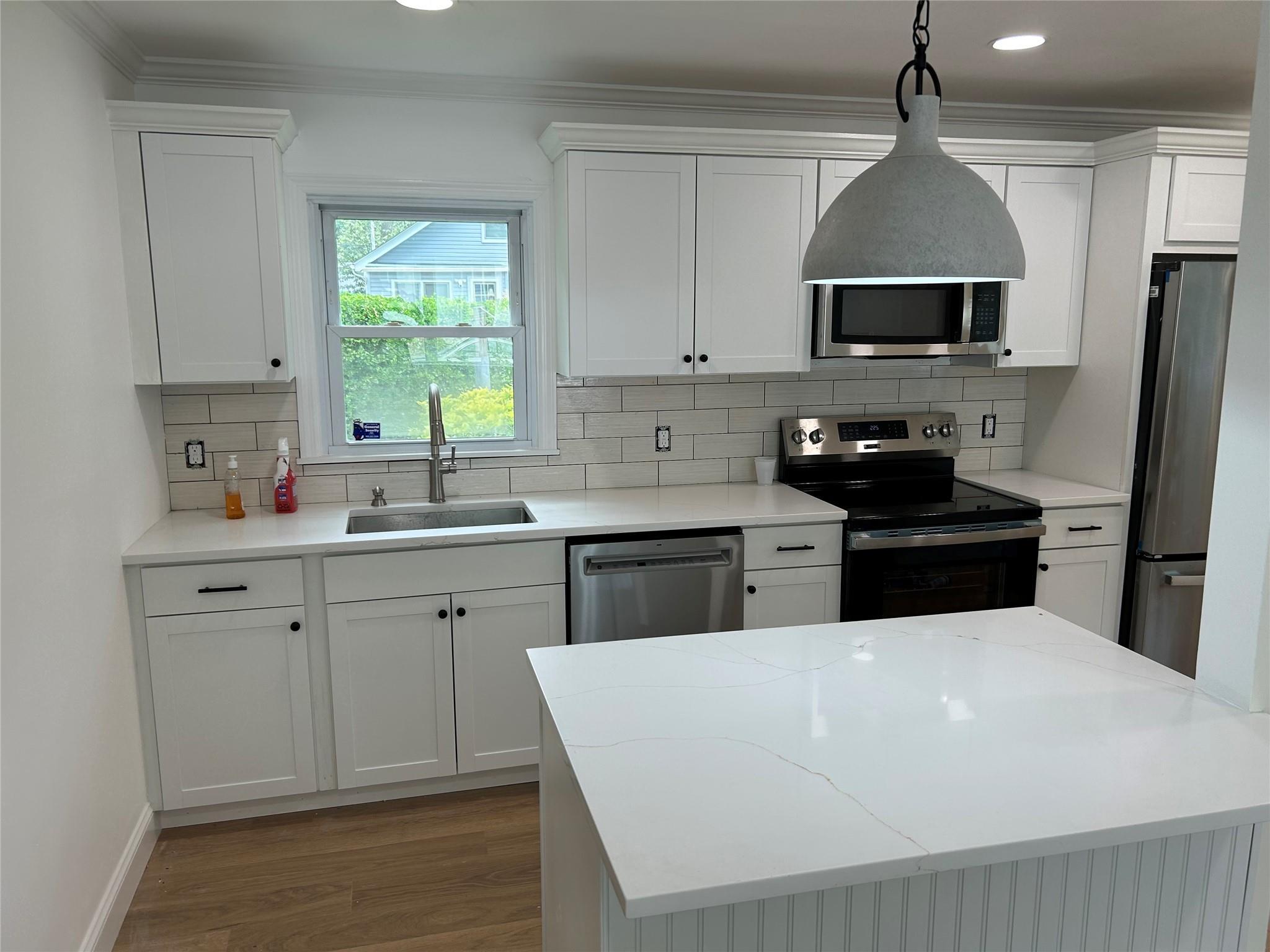 Single Family William  Suffolk County, NY 11776, MLS-885405-21
