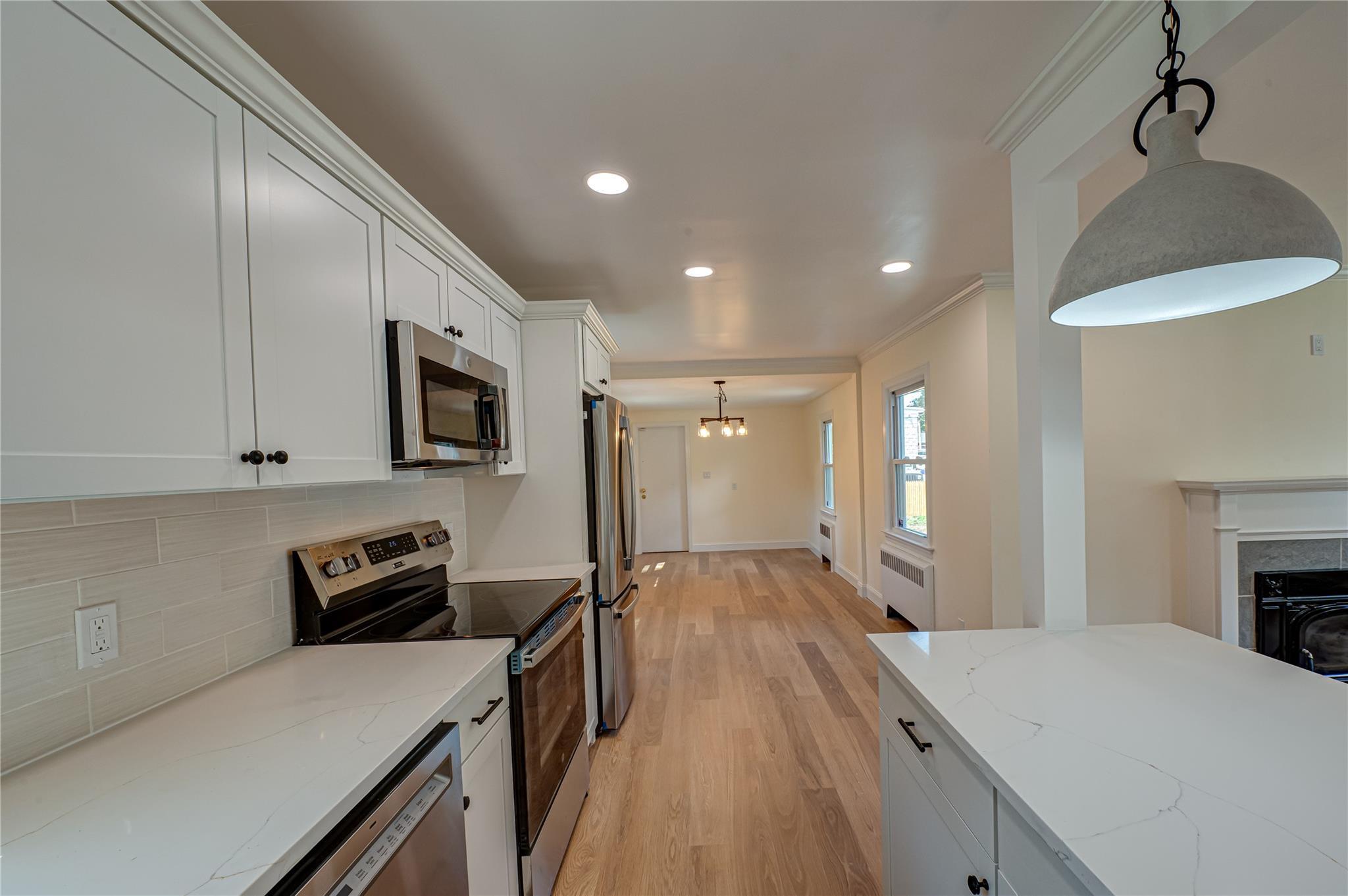 Single Family William  Suffolk County, NY 11776, MLS-885405-23