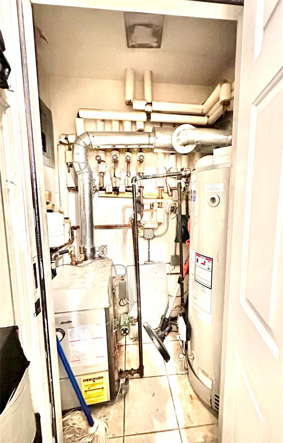 Single Family Shakespeare  Bronx, NY 10452, MLS-885437-11