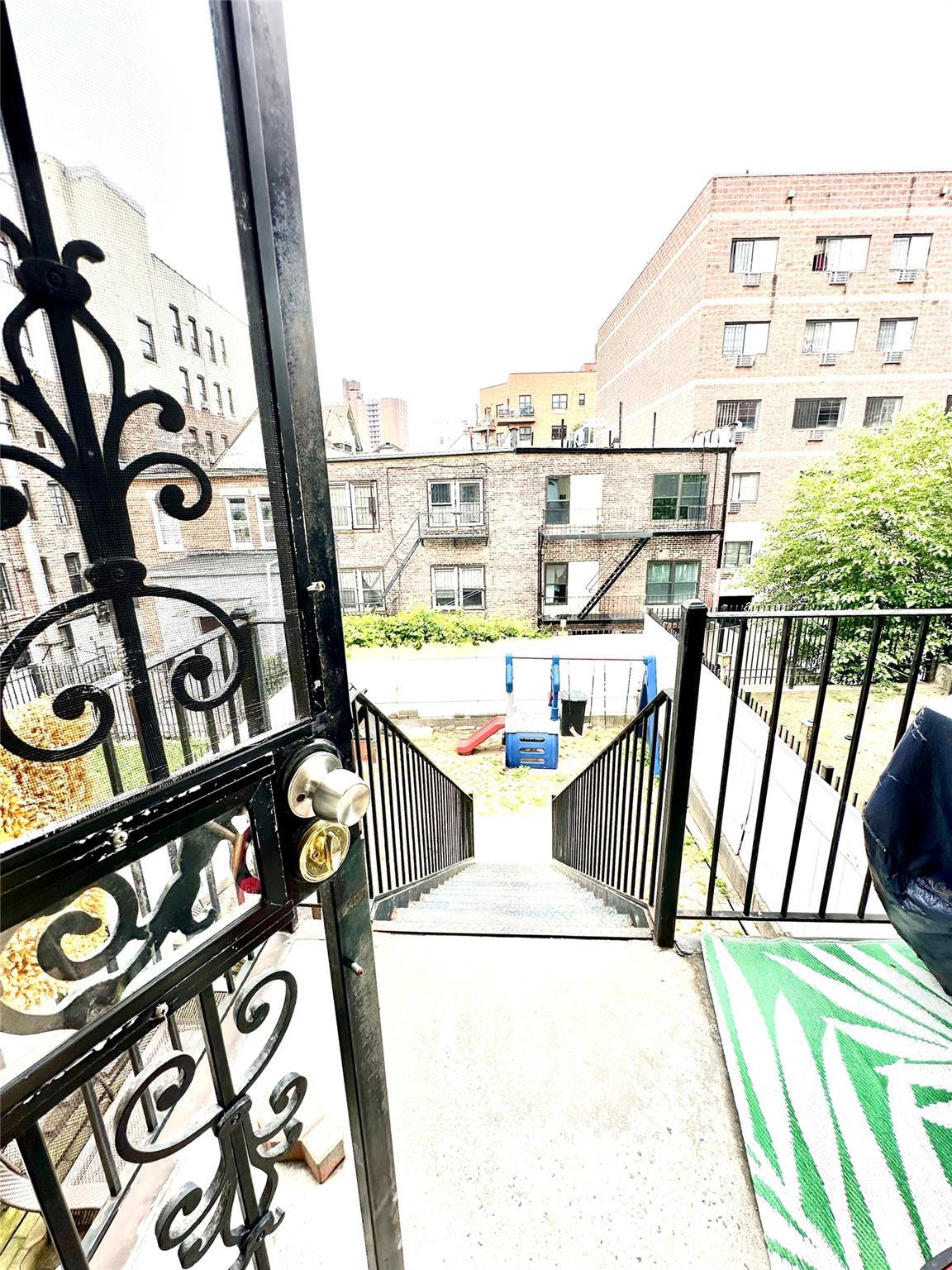 Single Family Shakespeare  Bronx, NY 10452, MLS-885437-8