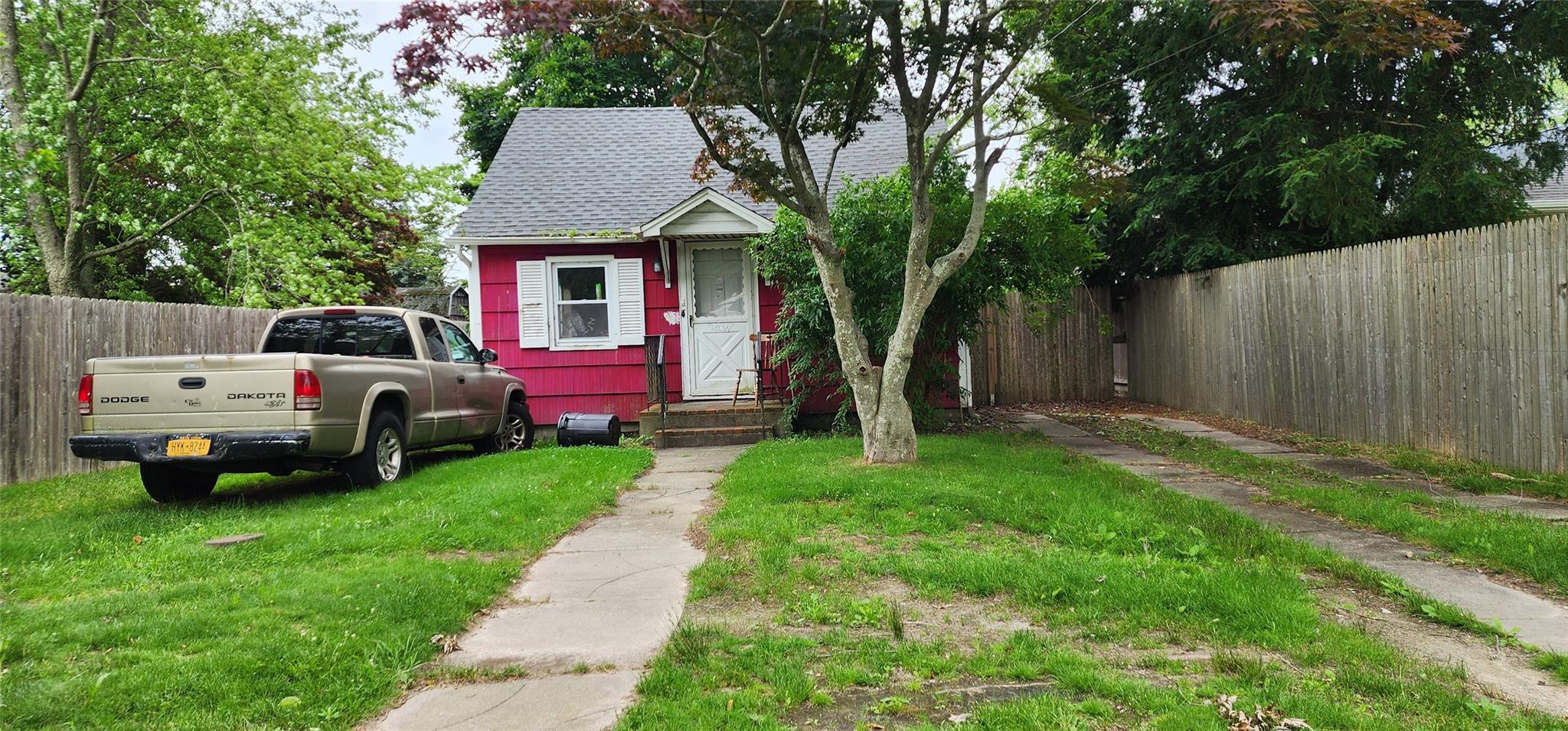 Single Family Forest  Suffolk County, NY 11951, MLS-885438-2