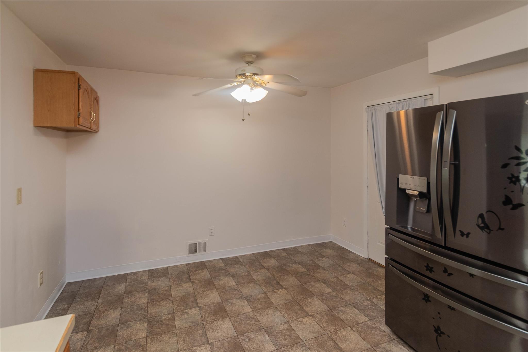Single Family Peter Cooper  Dutchess County, NY 12601, MLS-885440-12
