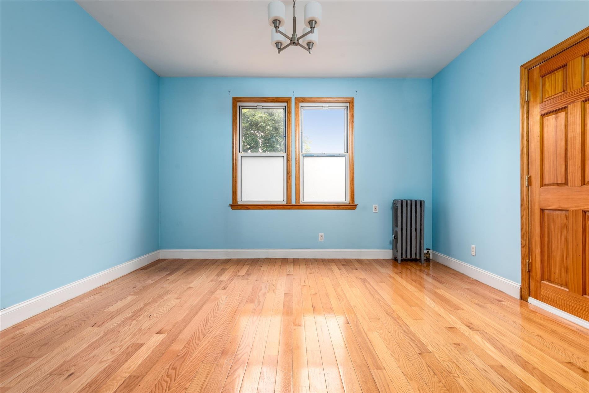 Single Family 47  Queens, NY 11377, MLS-885449-4
