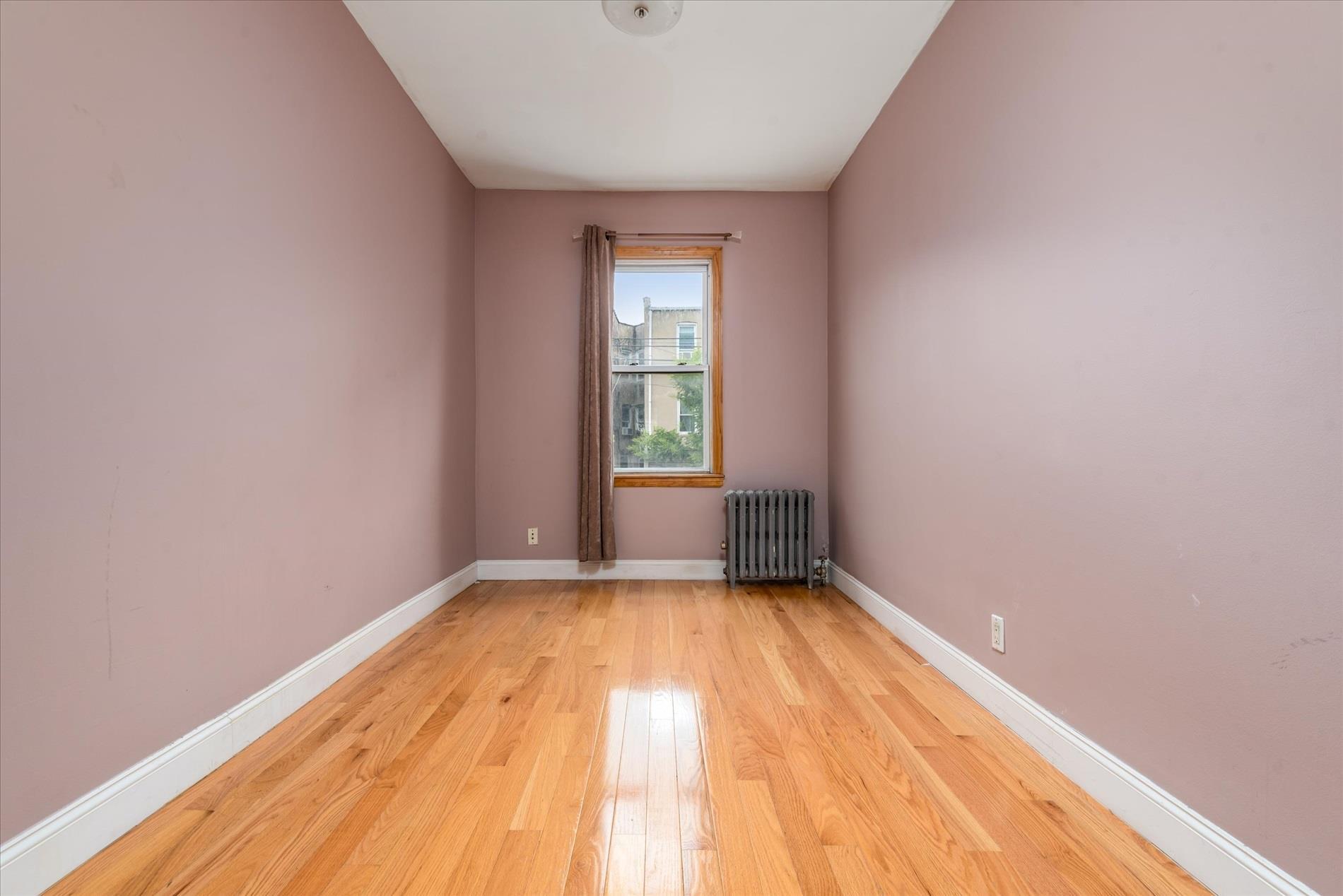 Single Family 47  Queens, NY 11377, MLS-885449-7