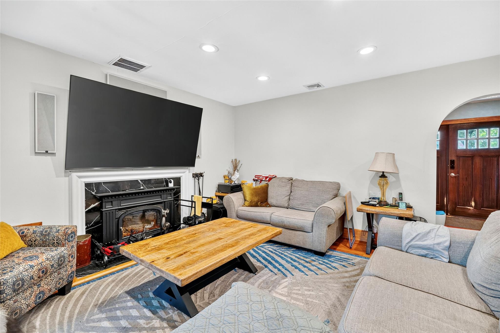 Single Family Alta  Westchester County, NY 10705, MLS-885460-10