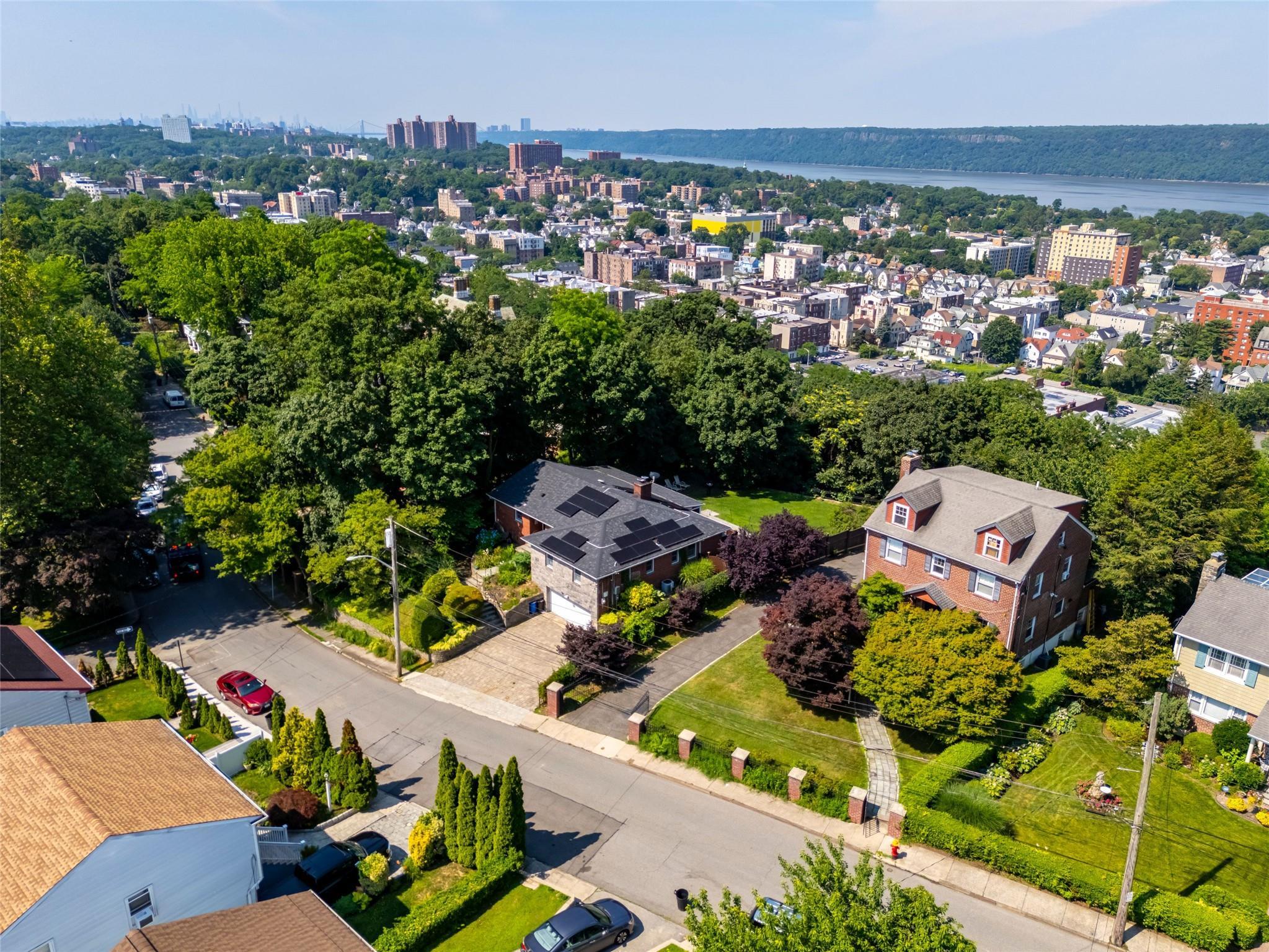 Single Family Alta  Westchester County, NY 10705, MLS-885460-7