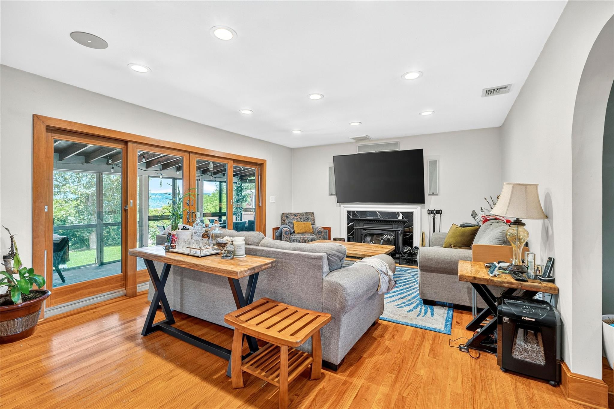 Single Family Alta  Westchester County, NY 10705, MLS-885460-9