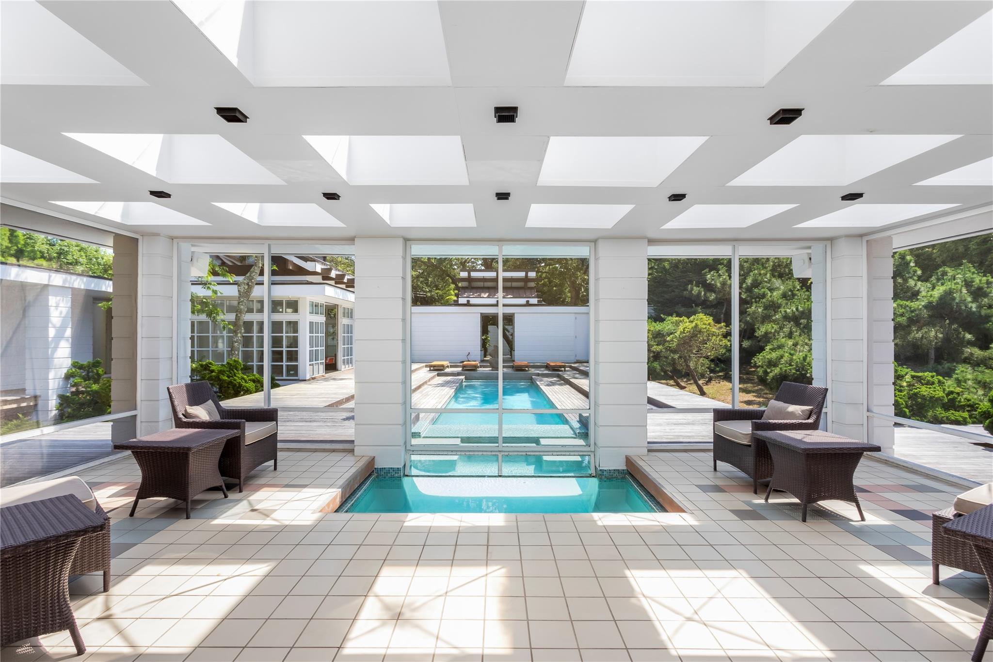 Single Family Bay Suffolk County, NY 11782, MLS-885473-11