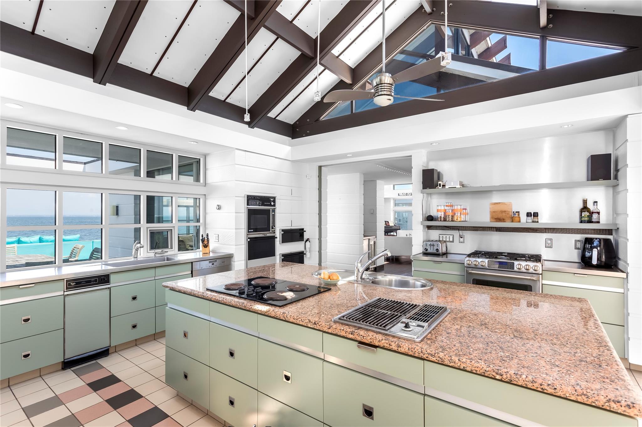 Single Family Bay Suffolk County, NY 11782, MLS-885473-13