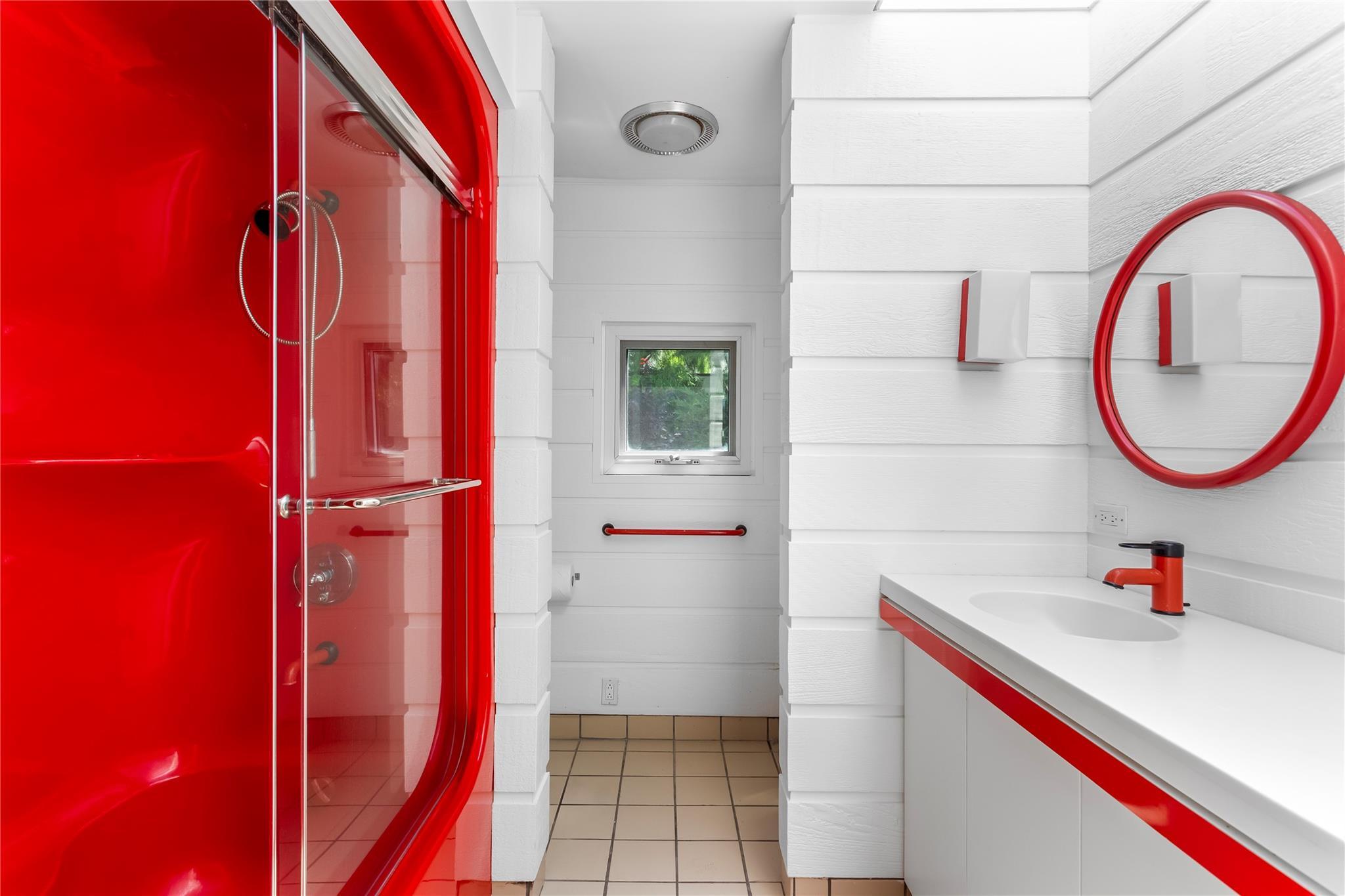 Single Family Bay Suffolk County, NY 11782, MLS-885473-18