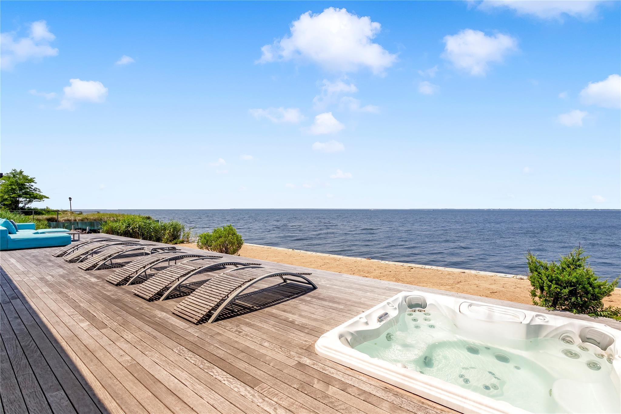 Single Family Bay Suffolk County, NY 11782, MLS-885473-8