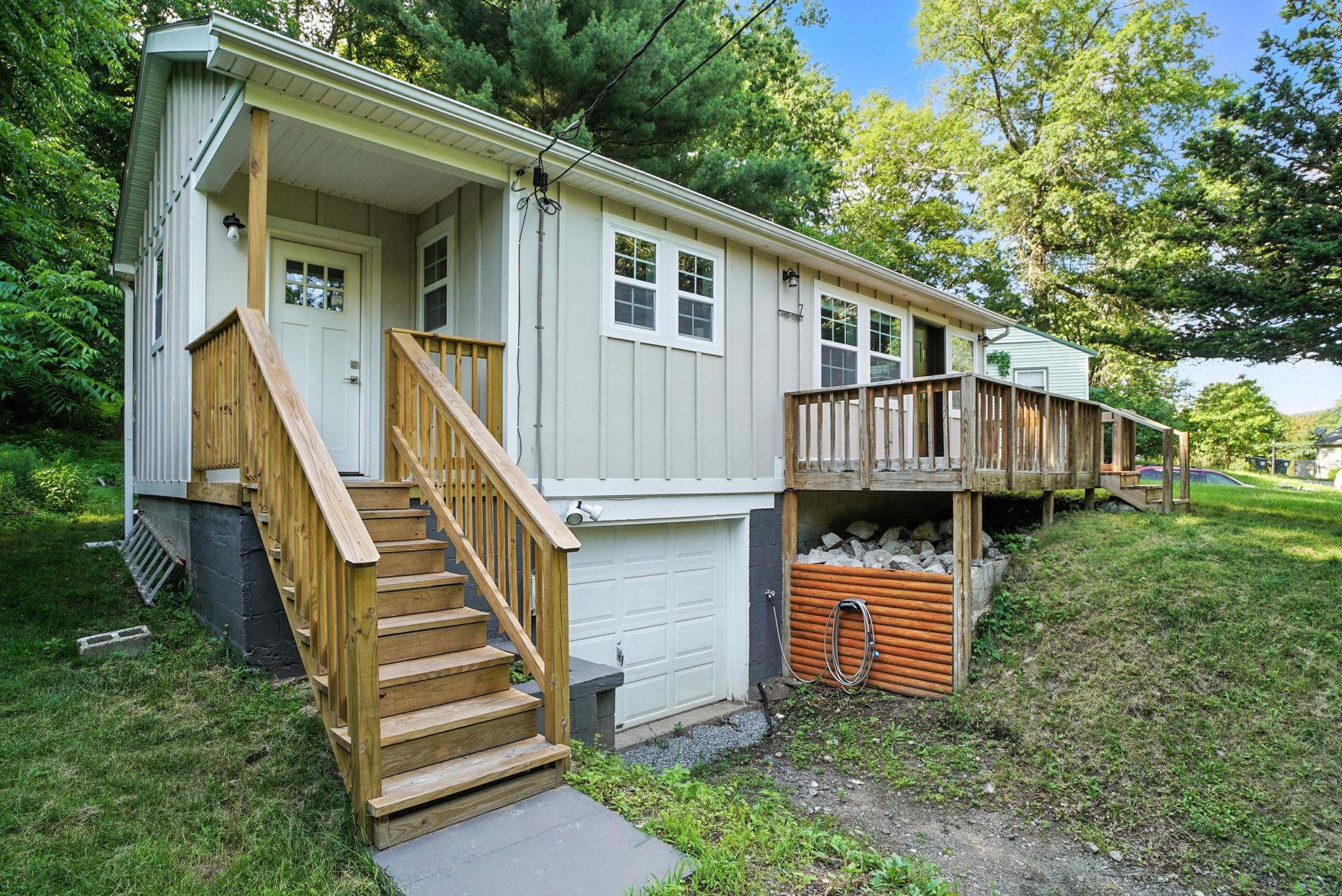 Single Family Fayer  Sullivan County, NY 12790, MLS-885474-2