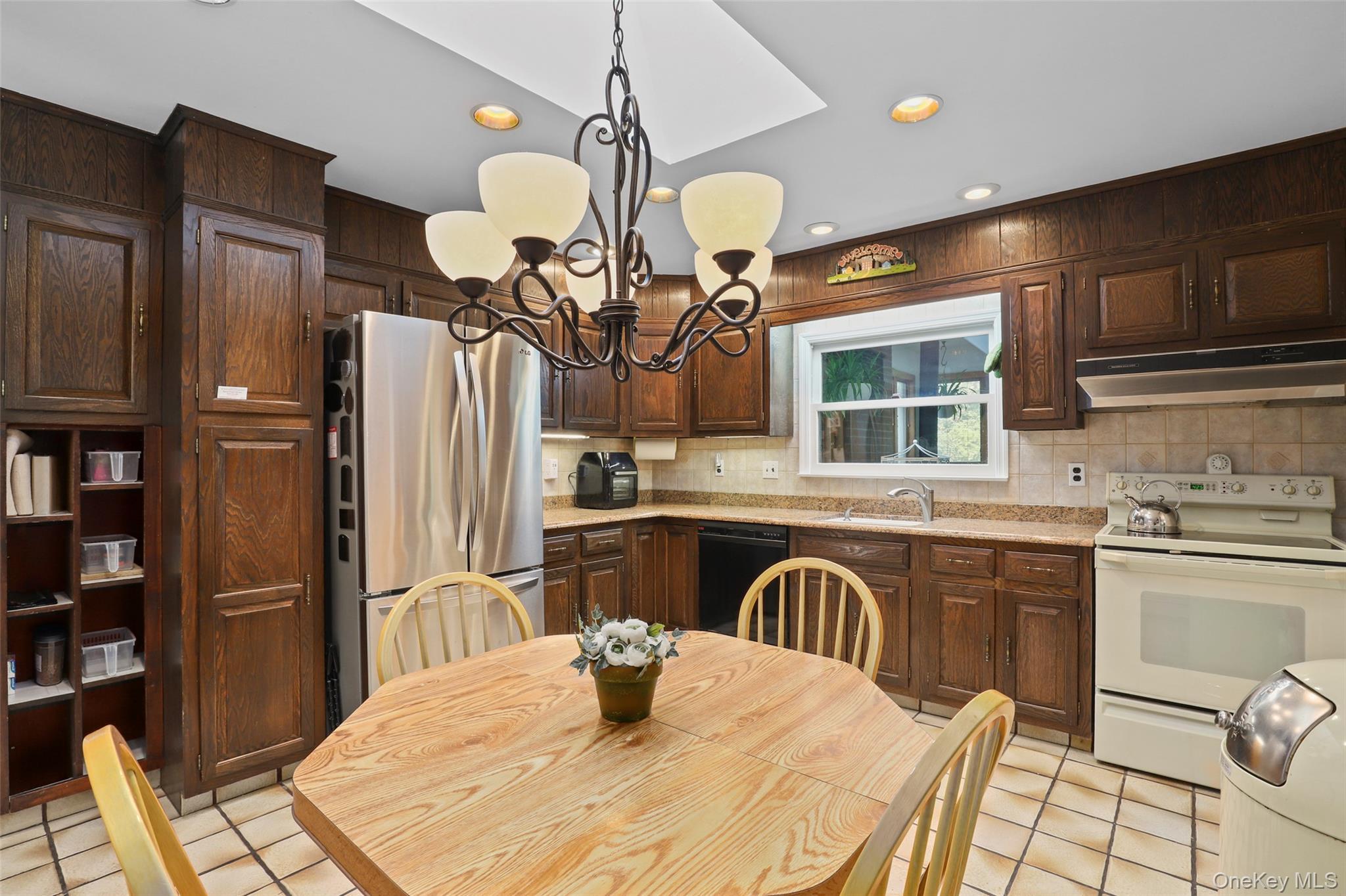 Single Family Fairmont Putnam County, NY 10541, MLS-885480-11