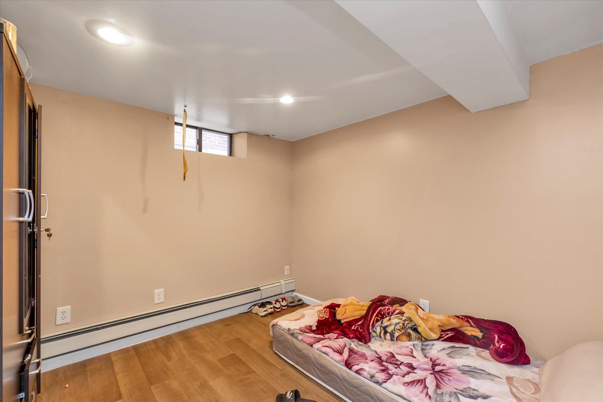 Single Family 110  Queens, NY 11369, MLS-885516-16