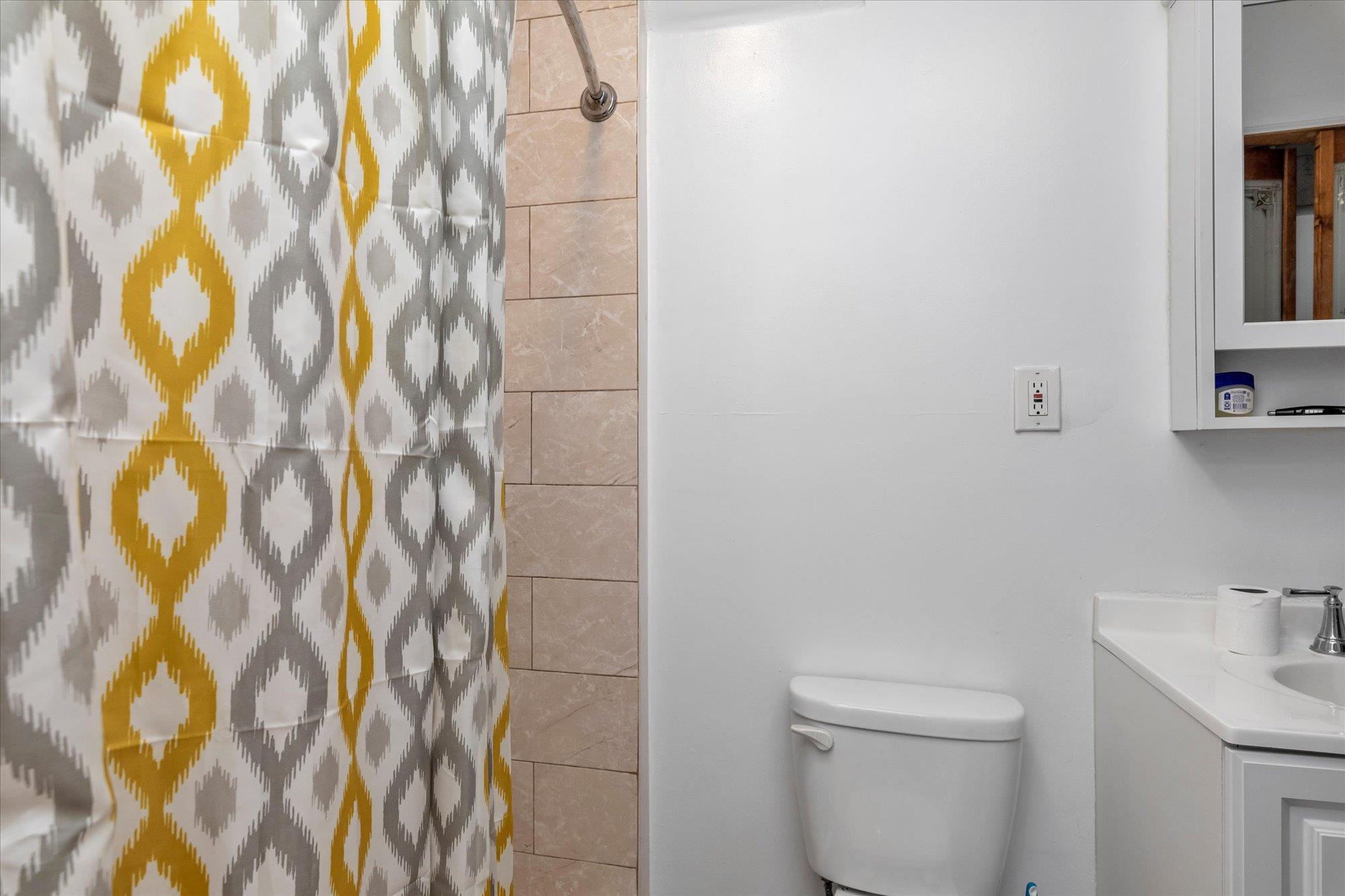Single Family 110  Queens, NY 11369, MLS-885516-9