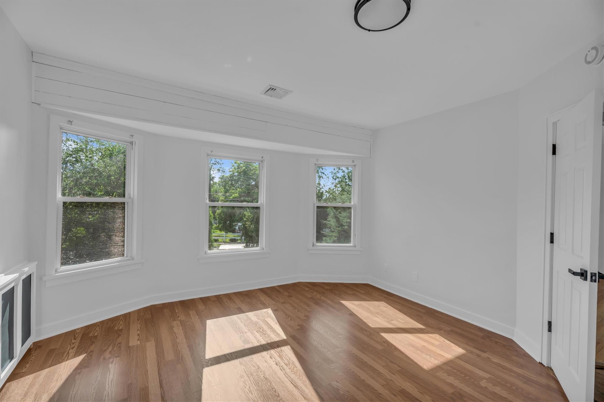 Single Family Deer Park  Suffolk County, NY 11702, MLS-885518-17