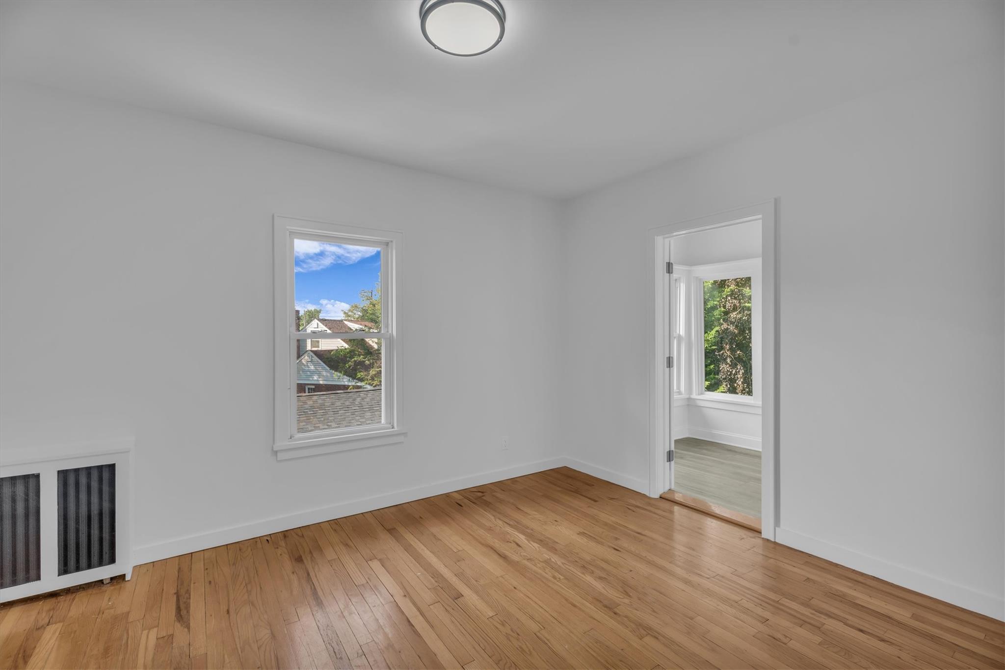 Single Family Deer Park  Suffolk County, NY 11702, MLS-885518-25