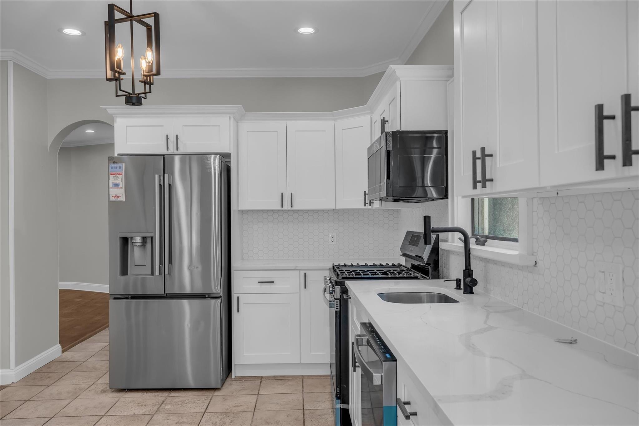 Single Family Deer Park  Suffolk County, NY 11702, MLS-885518-7