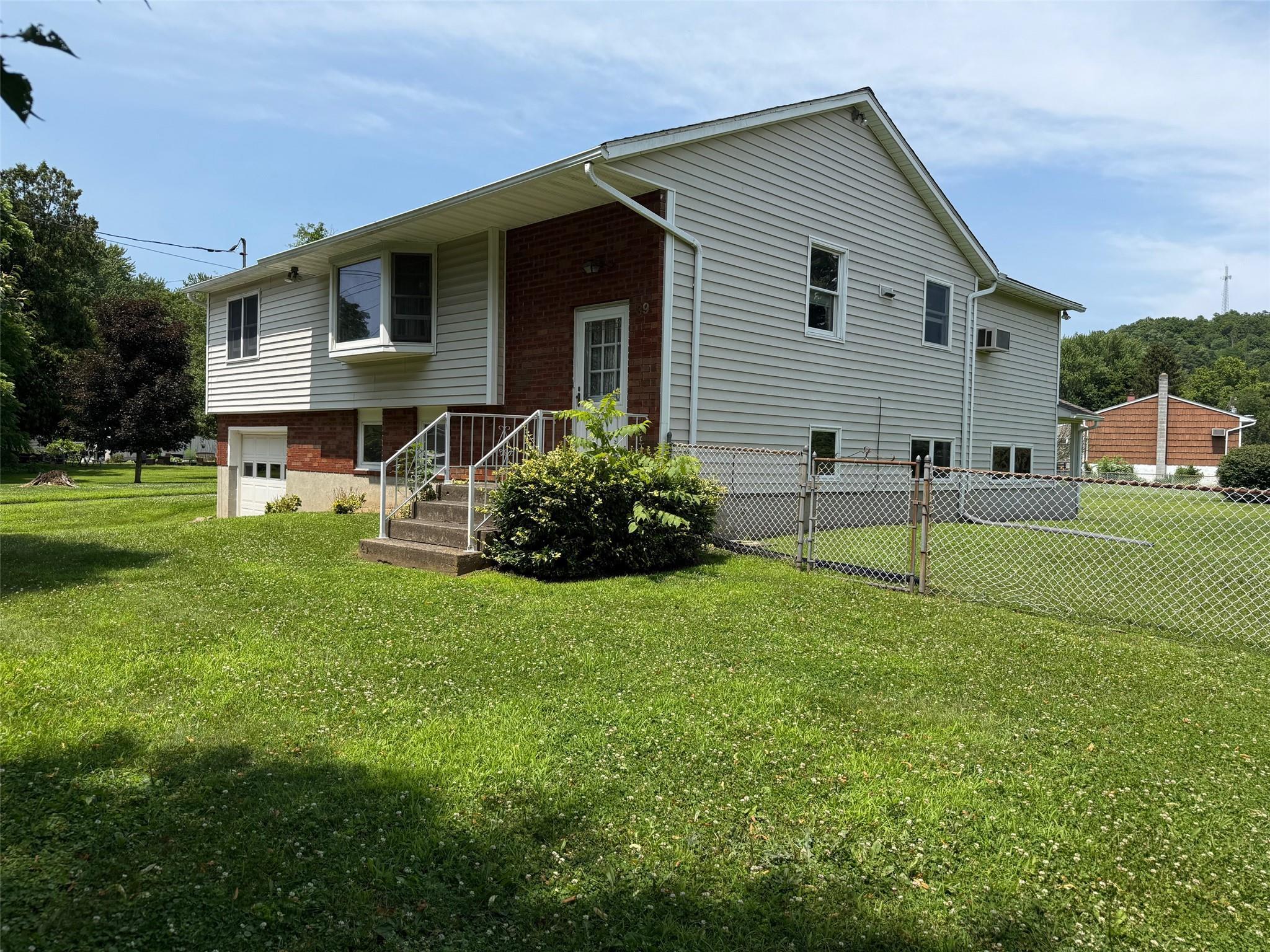 Single Family Maple  Dutchess County, NY 12522, MLS-885529-10