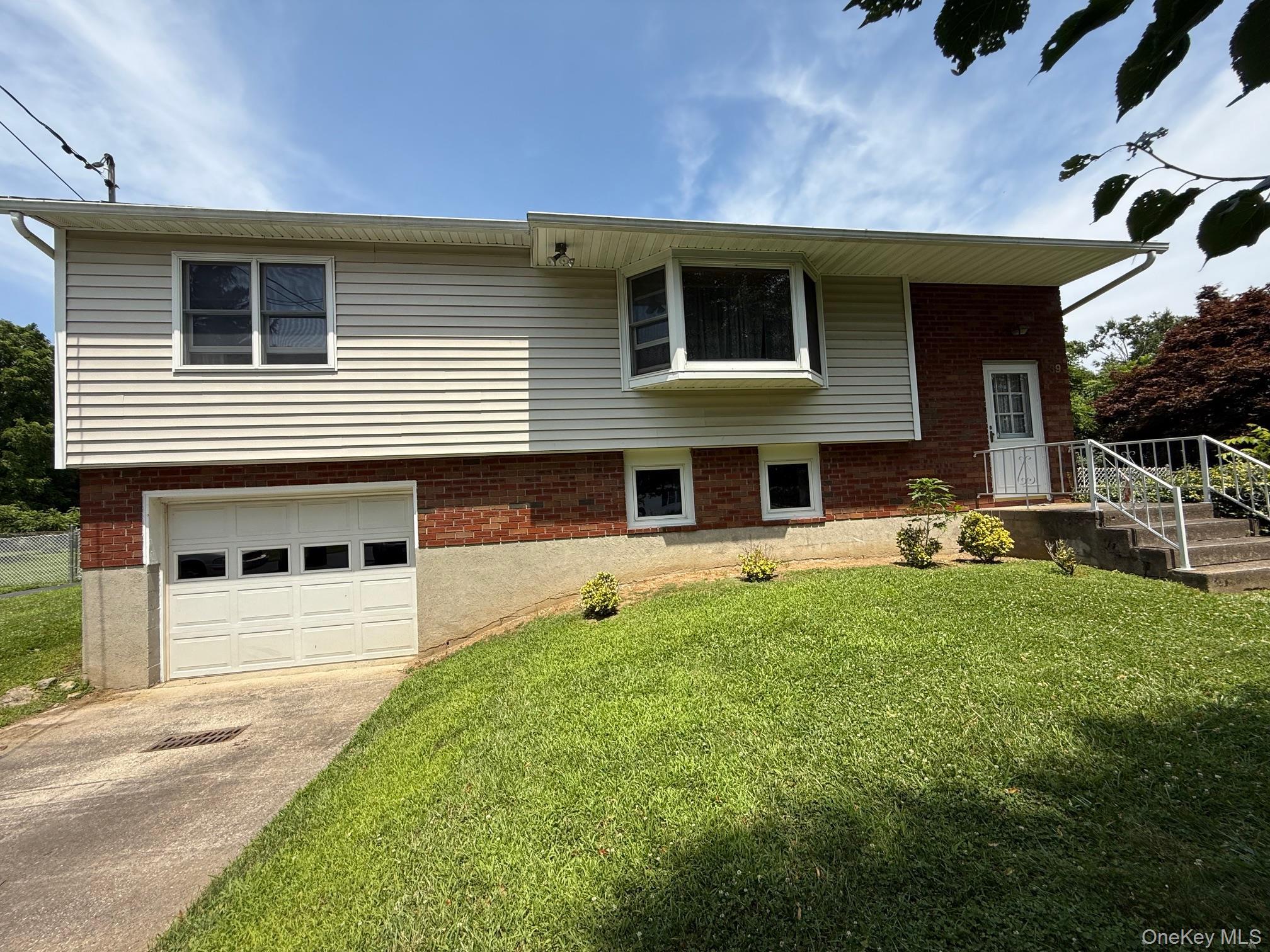 Single Family Maple Dutchess County, NY 12522, MLS-885529-16