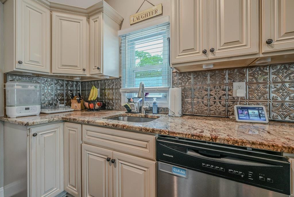 Single Family Eimer  Suffolk County, NY 11772, MLS-885537-10