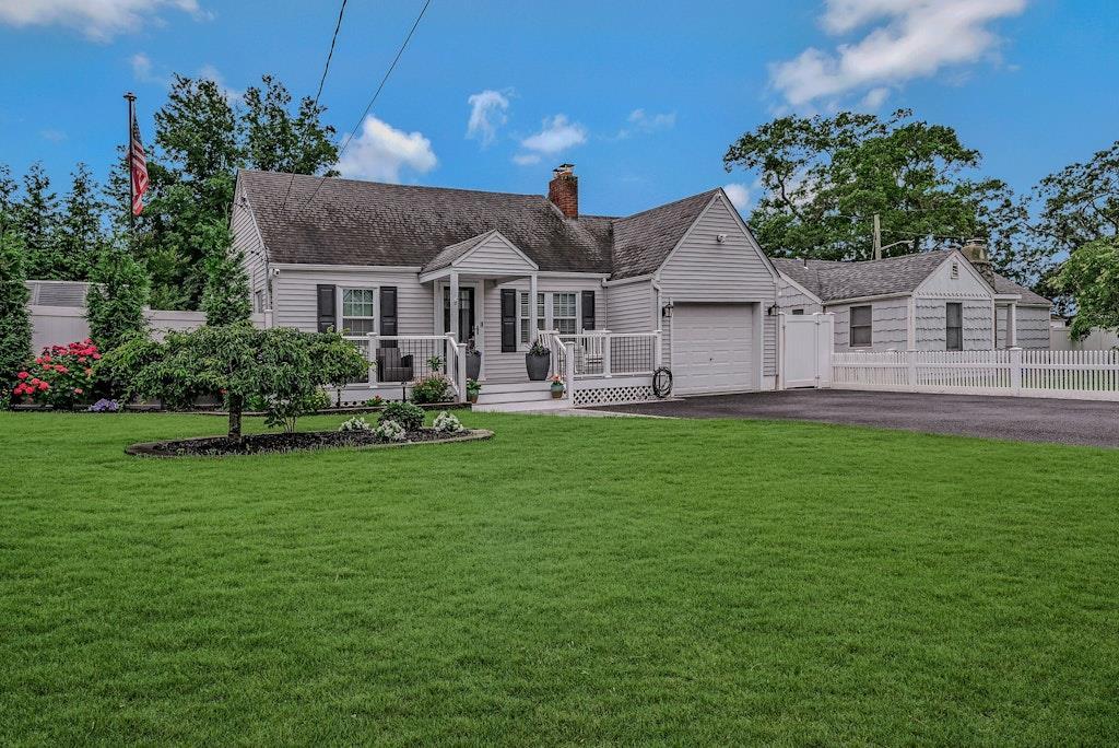 Single Family Eimer  Suffolk County, NY 11772, MLS-885537-3