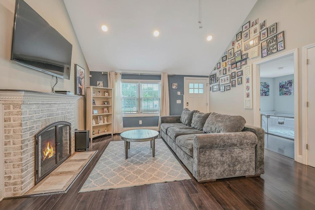 Single Family Eimer  Suffolk County, NY 11772, MLS-885537-7