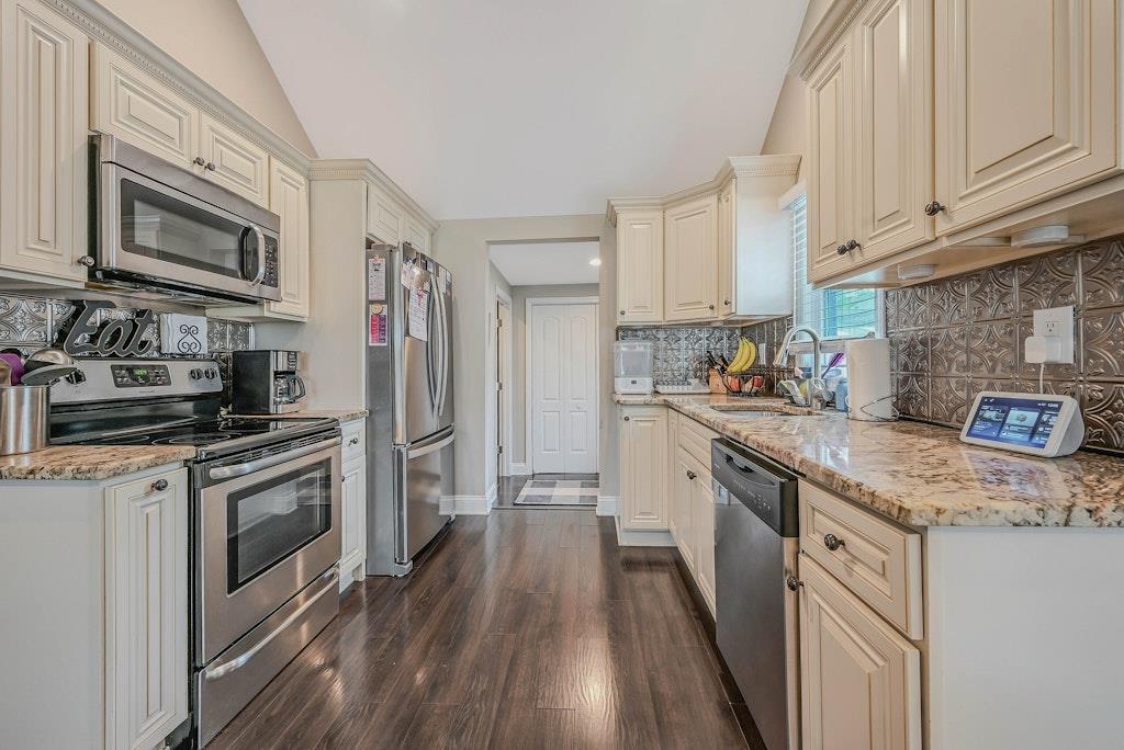 Single Family Eimer  Suffolk County, NY 11772, MLS-885537-9