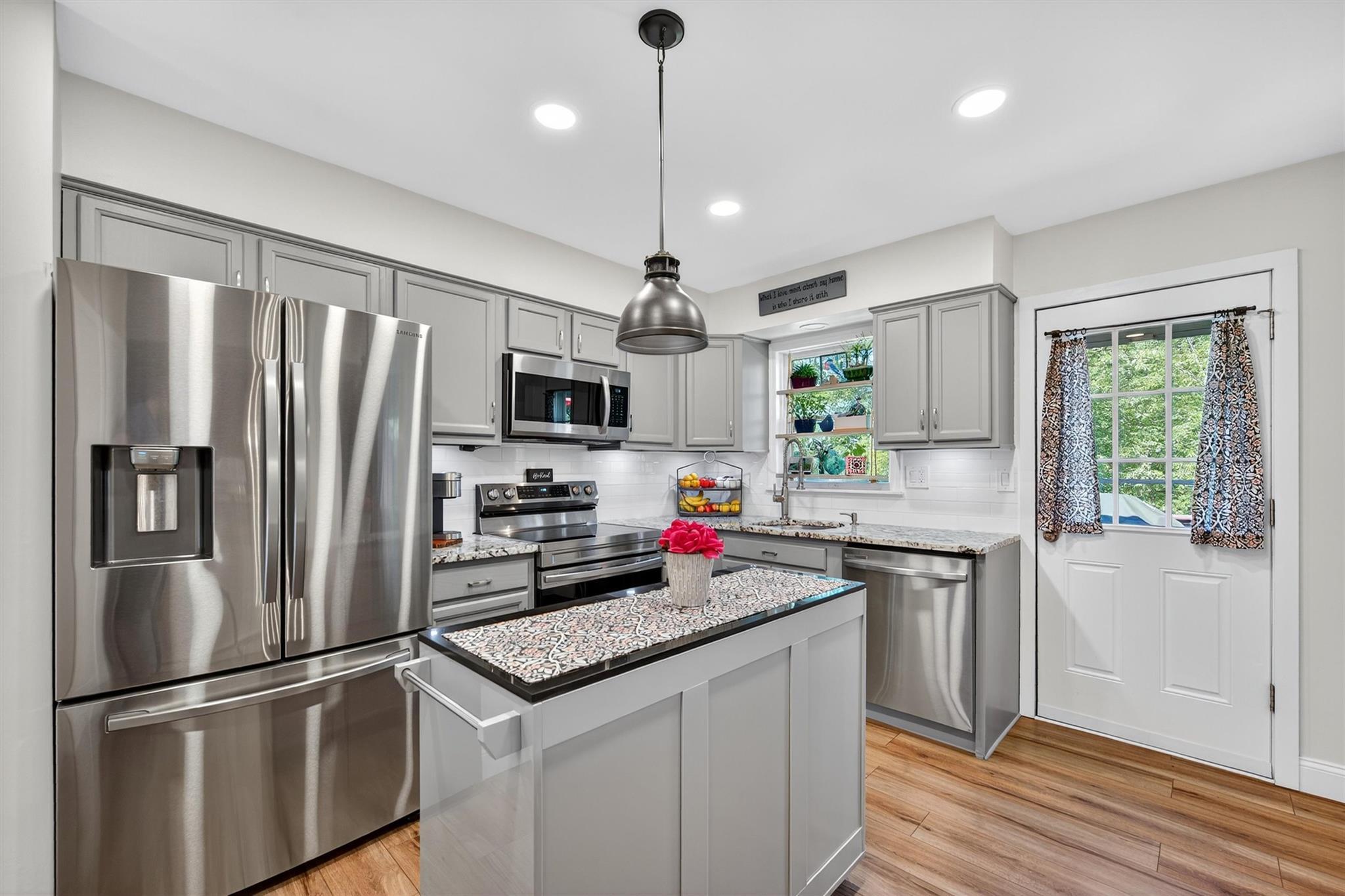 Single Family Highland  Orange County, NY 10930, MLS-885542-15