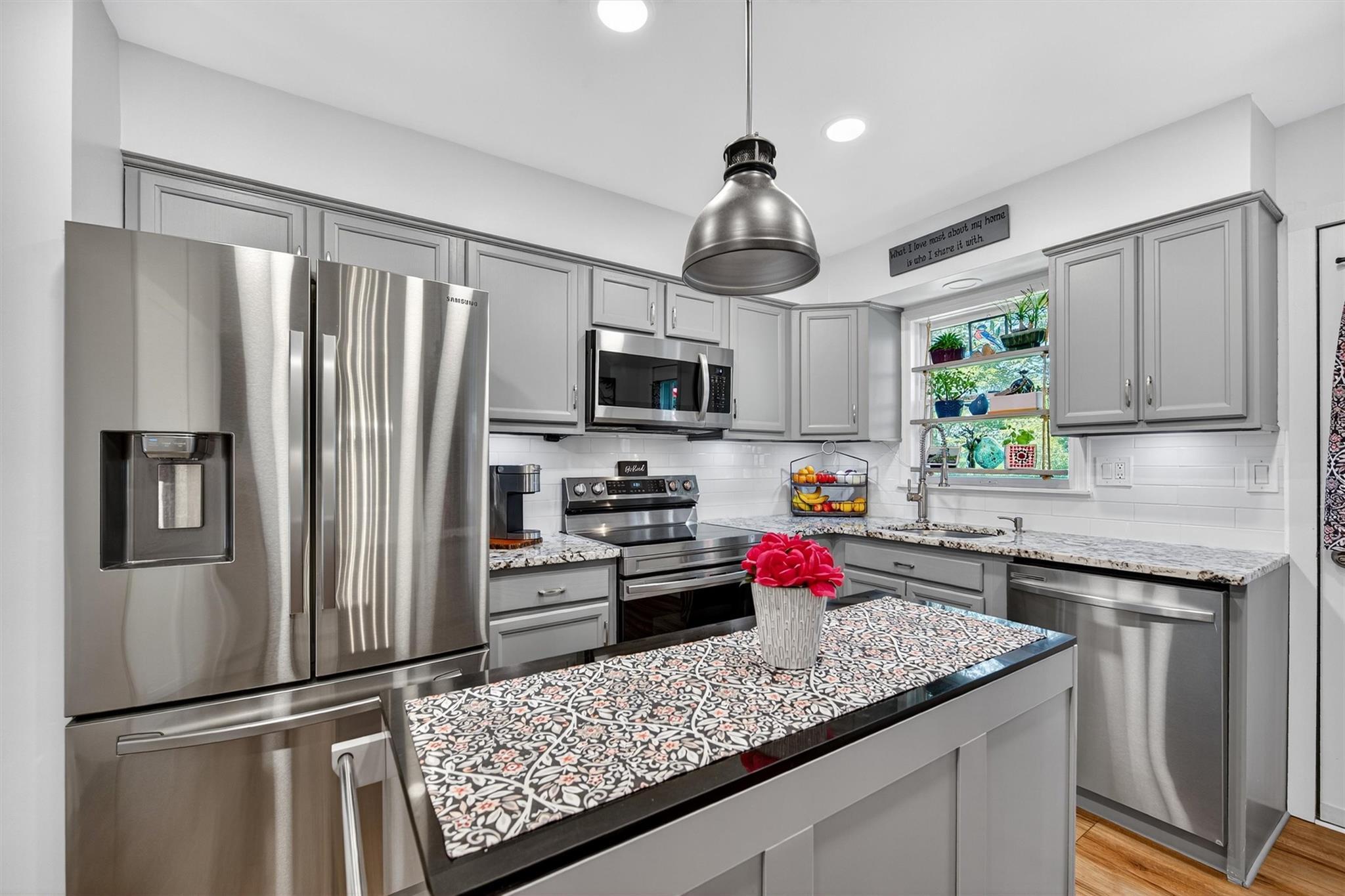 Single Family Highland  Orange County, NY 10930, MLS-885542-16