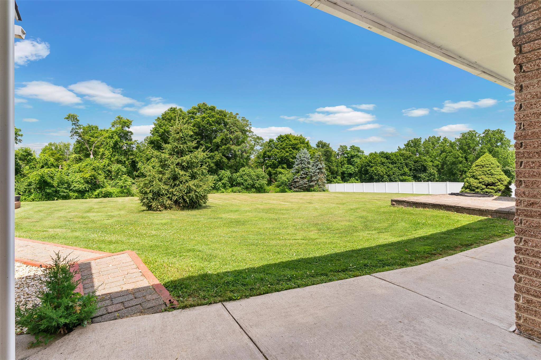 Single Family Gold  Dutchess County, NY 12582, MLS-885543-29