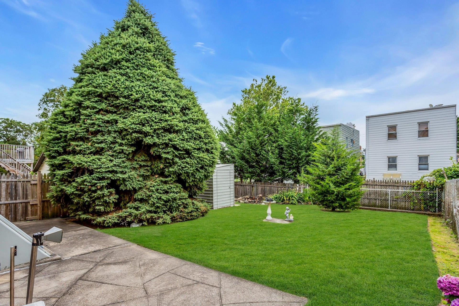 Single Family 126  Queens, NY 11356, MLS-885548-26