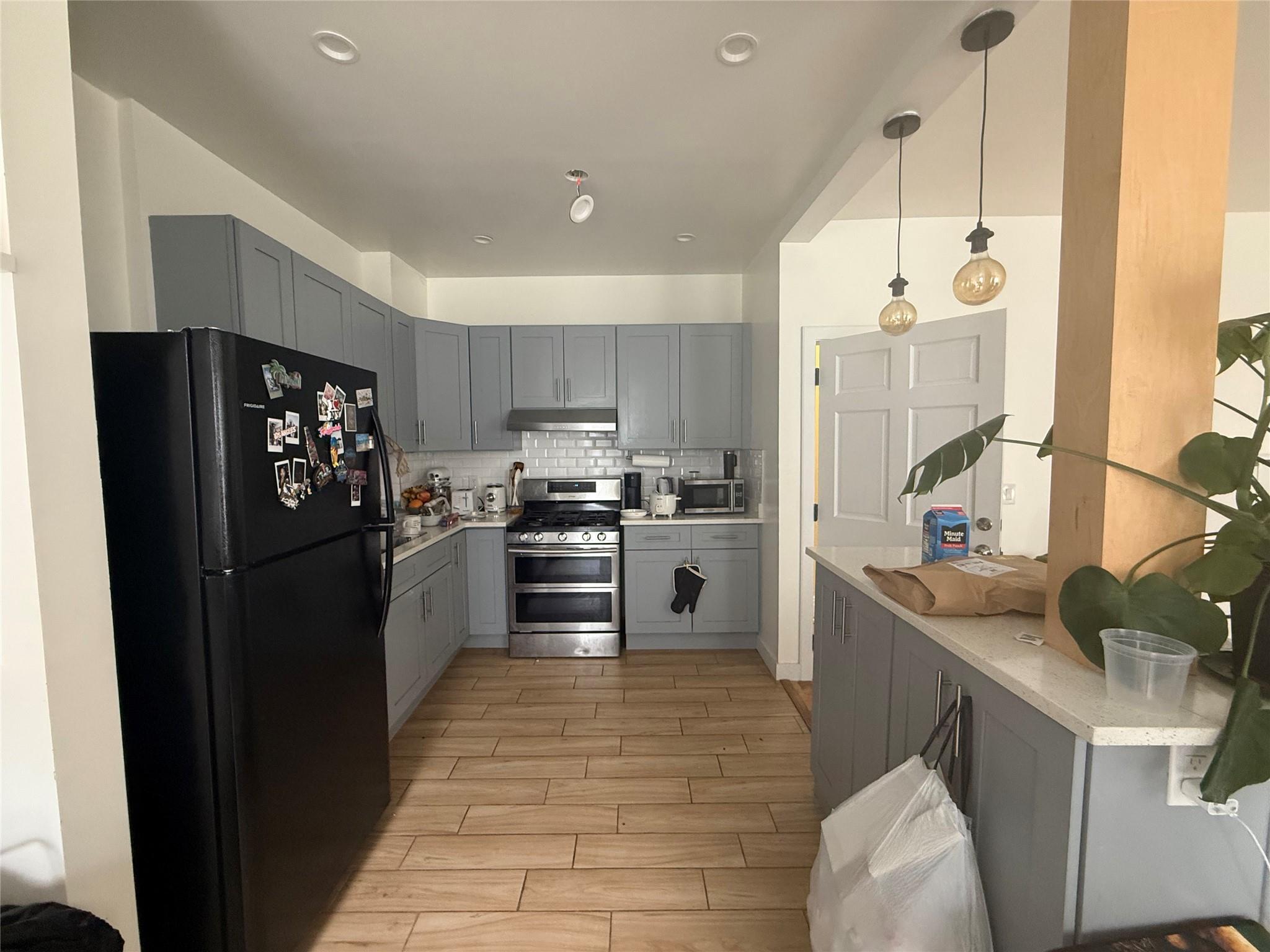 Single Family 79th  Queens, NY 11373, MLS-885549-15