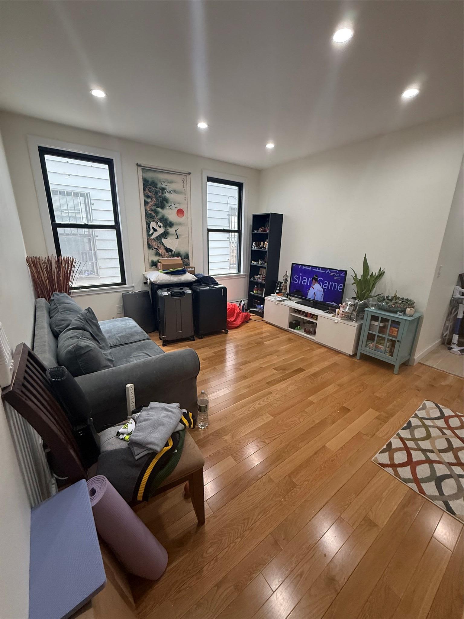Single Family 79th  Queens, NY 11373, MLS-885549-18