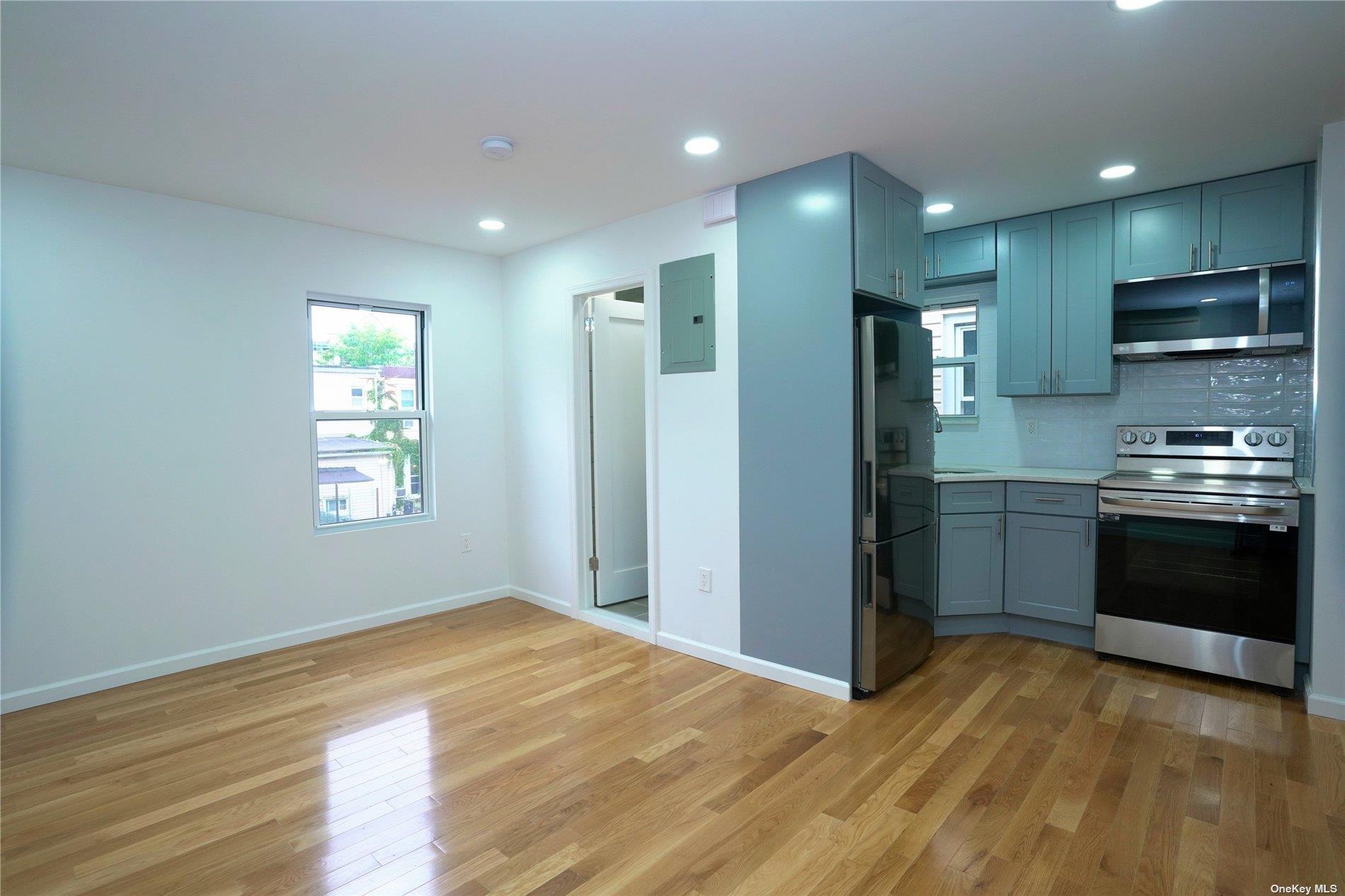 Single Family 89  Queens, NY 11421, MLS-885560-14