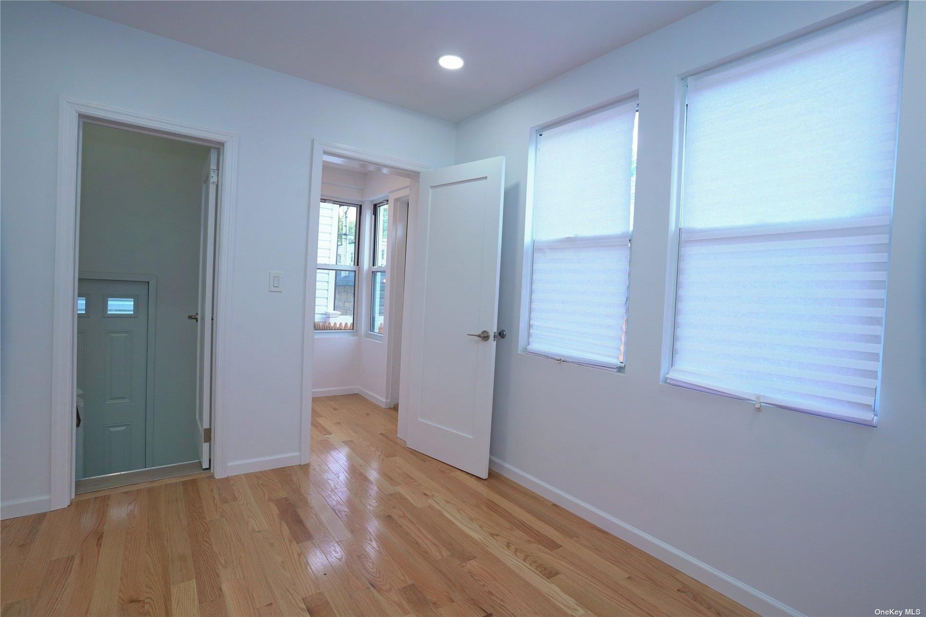 Single Family 89  Queens, NY 11421, MLS-885560-8