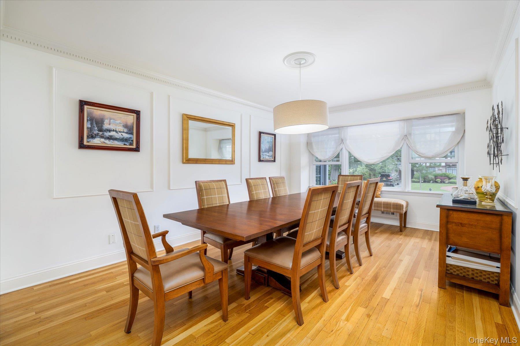 Single Family Blenheim Nassau County, NY 11570, MLS-885565-20