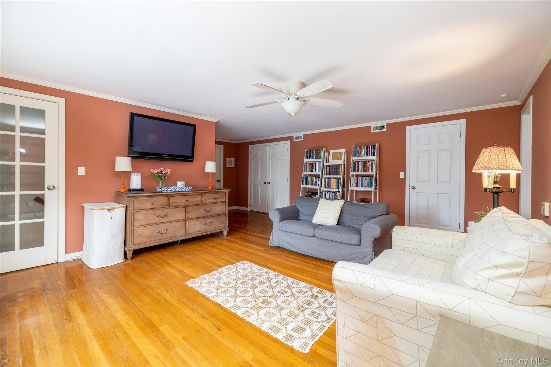 Single Family Blenheim Nassau County, NY 11570, MLS-885565-28