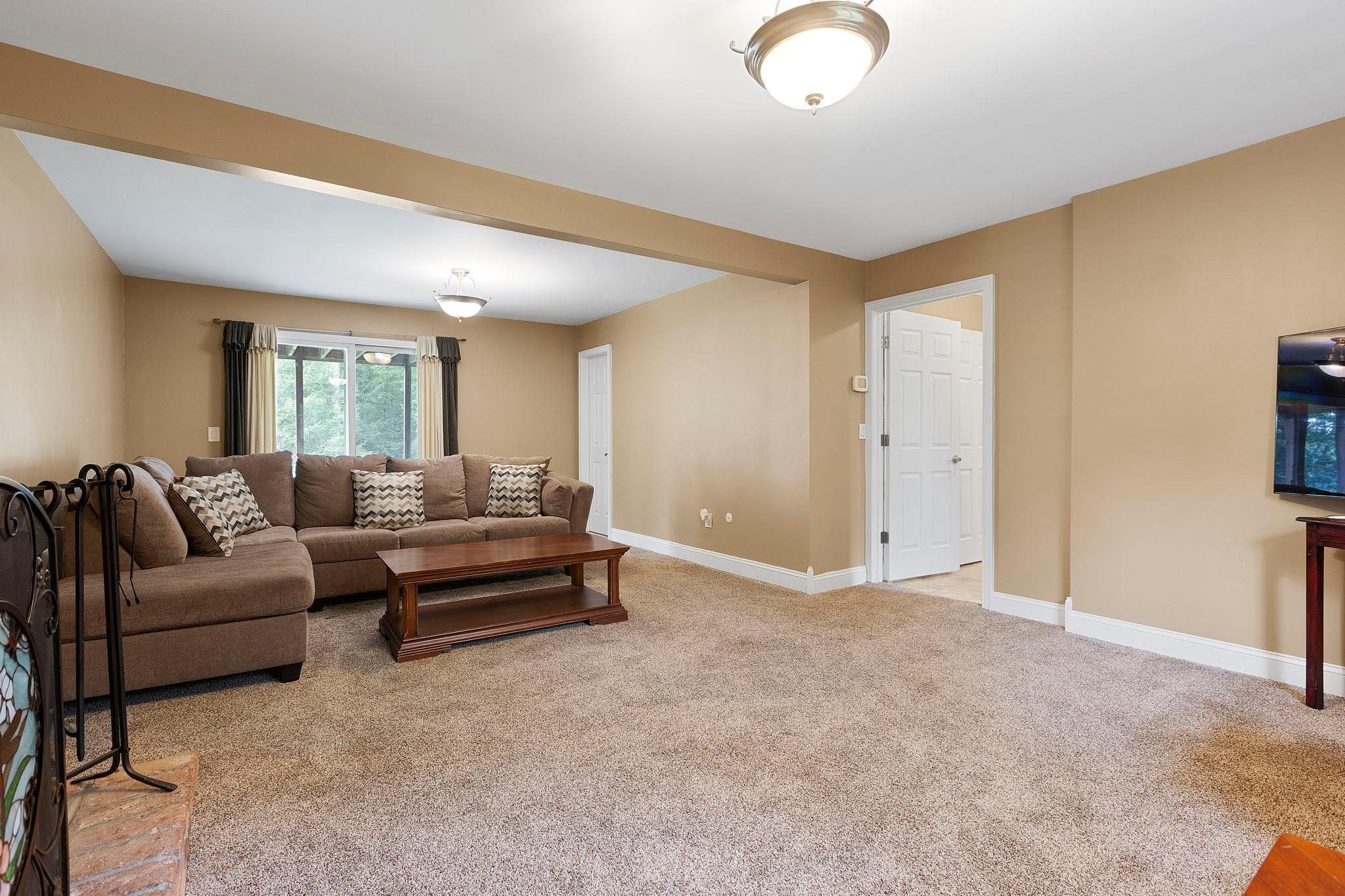 Single Family Mountain View  Dutchess County, NY 12531, MLS-885567-22