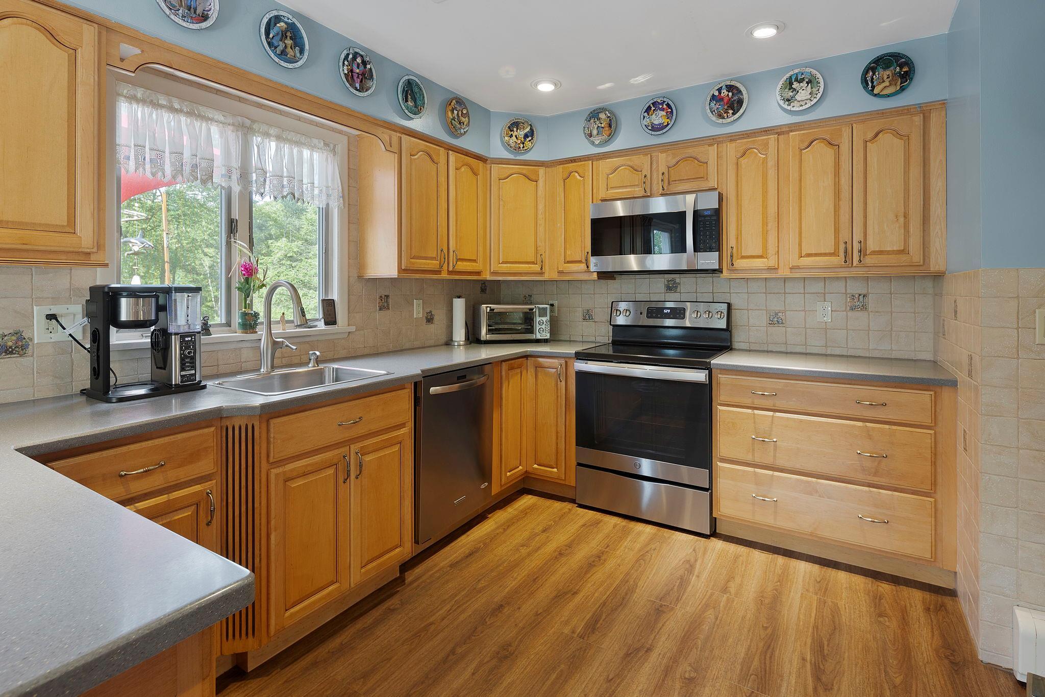Single Family Mountain View  Dutchess County, NY 12531, MLS-885567-8