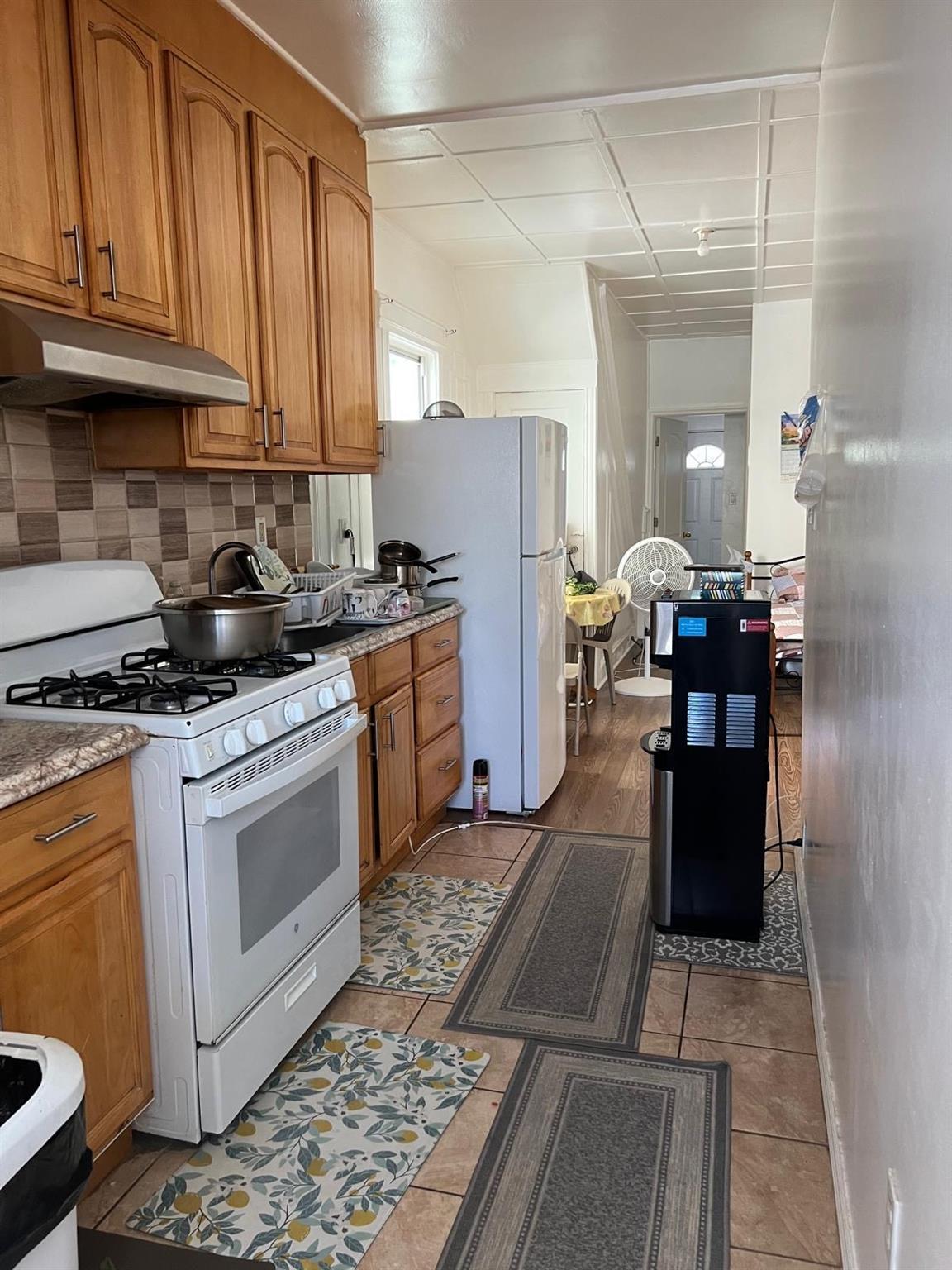 Single Family 125th  Queens, NY 11419, MLS-885568-9