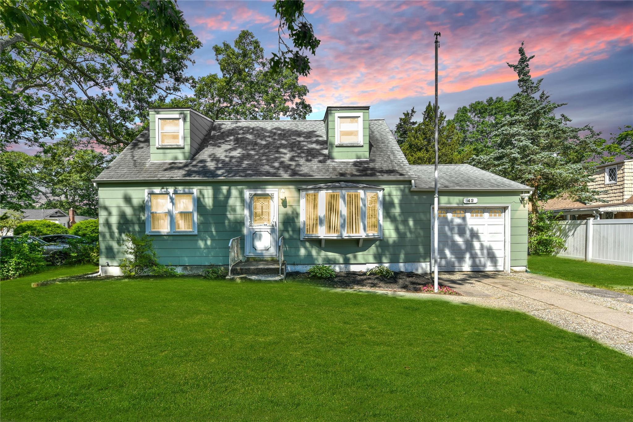 Single Family Coleman  Suffolk County, NY 11720, MLS-885577-2